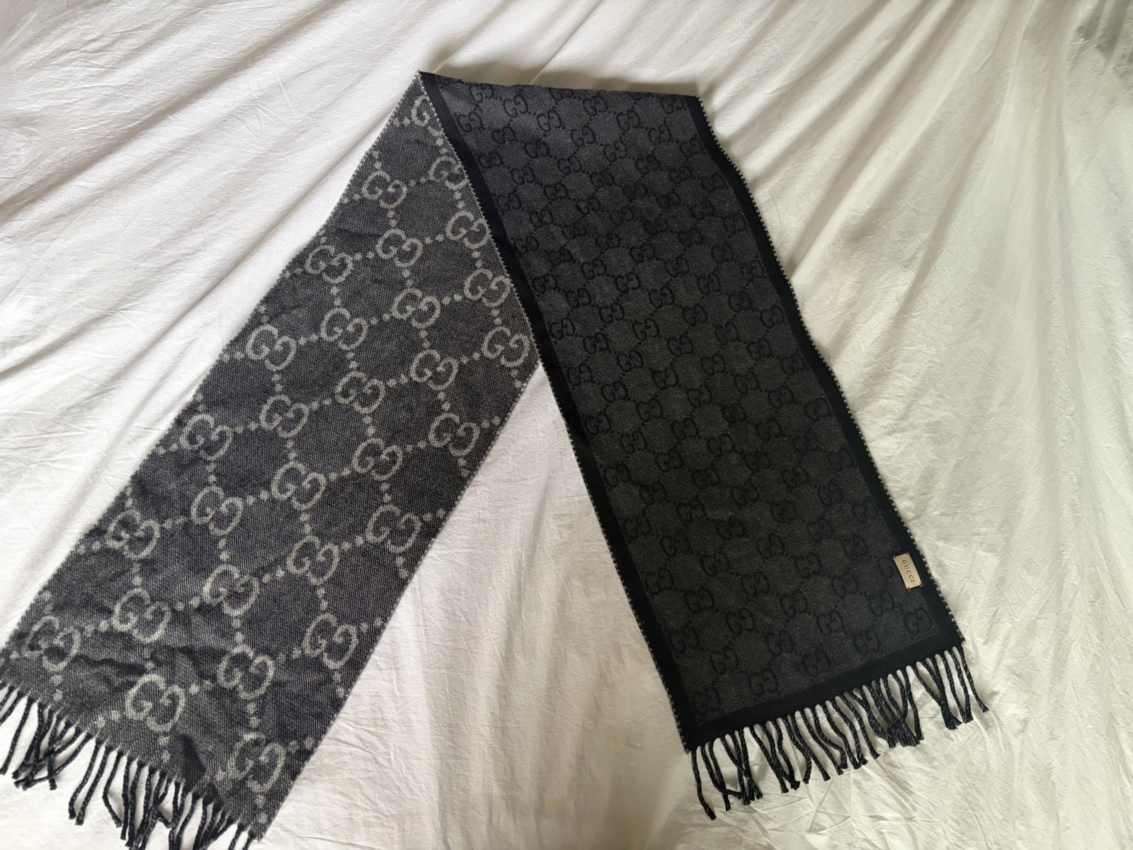 GUCCI GG Jacquard Pattern Knit Scarf with Tassels 676610 4g200 1061