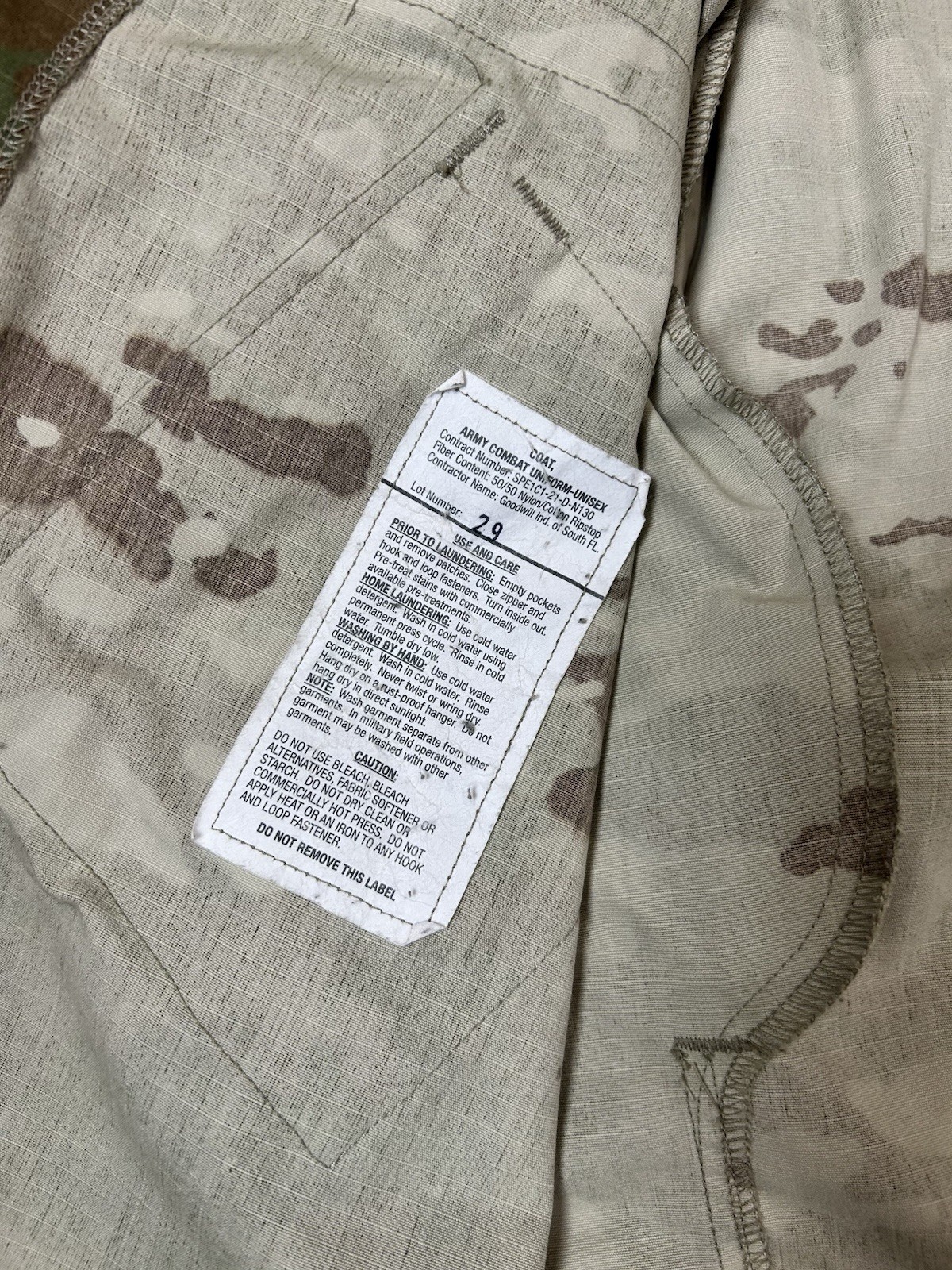 US Army Coat Men’s Medium OCP Camo IHWCU ACU Combat Uniform Insect Shield
