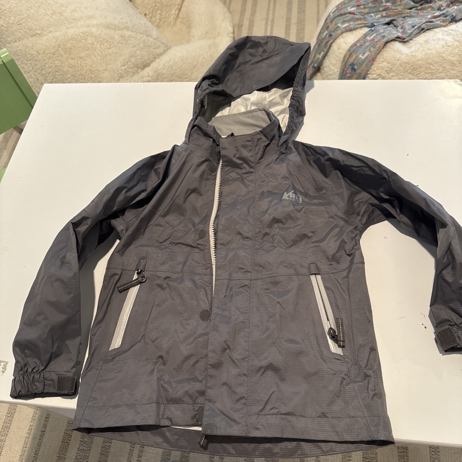 Rei Rain Snow Ski Jacket Shell Water & Wind Proof Size Xxs 4-5 Boys Or Girls