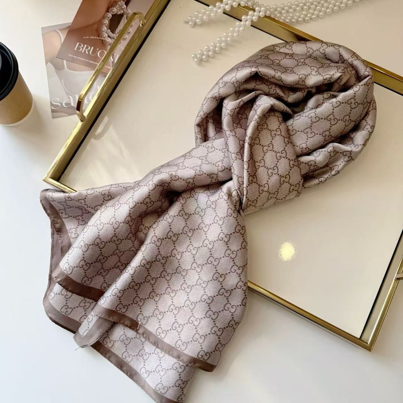 SCARF GUCCI SCARF SHAWL AUTHENTIC 100% SILK BEIGE CAMEL LIGHT WEIGHT CLASSIC