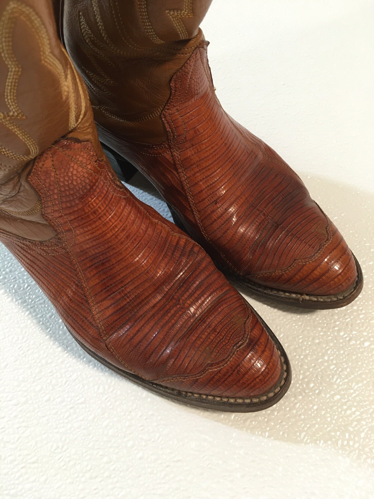 Size 7D / 7 D Men’s Exotic Nocona Boots ~ Style 9077￼ ~ Bright Brown