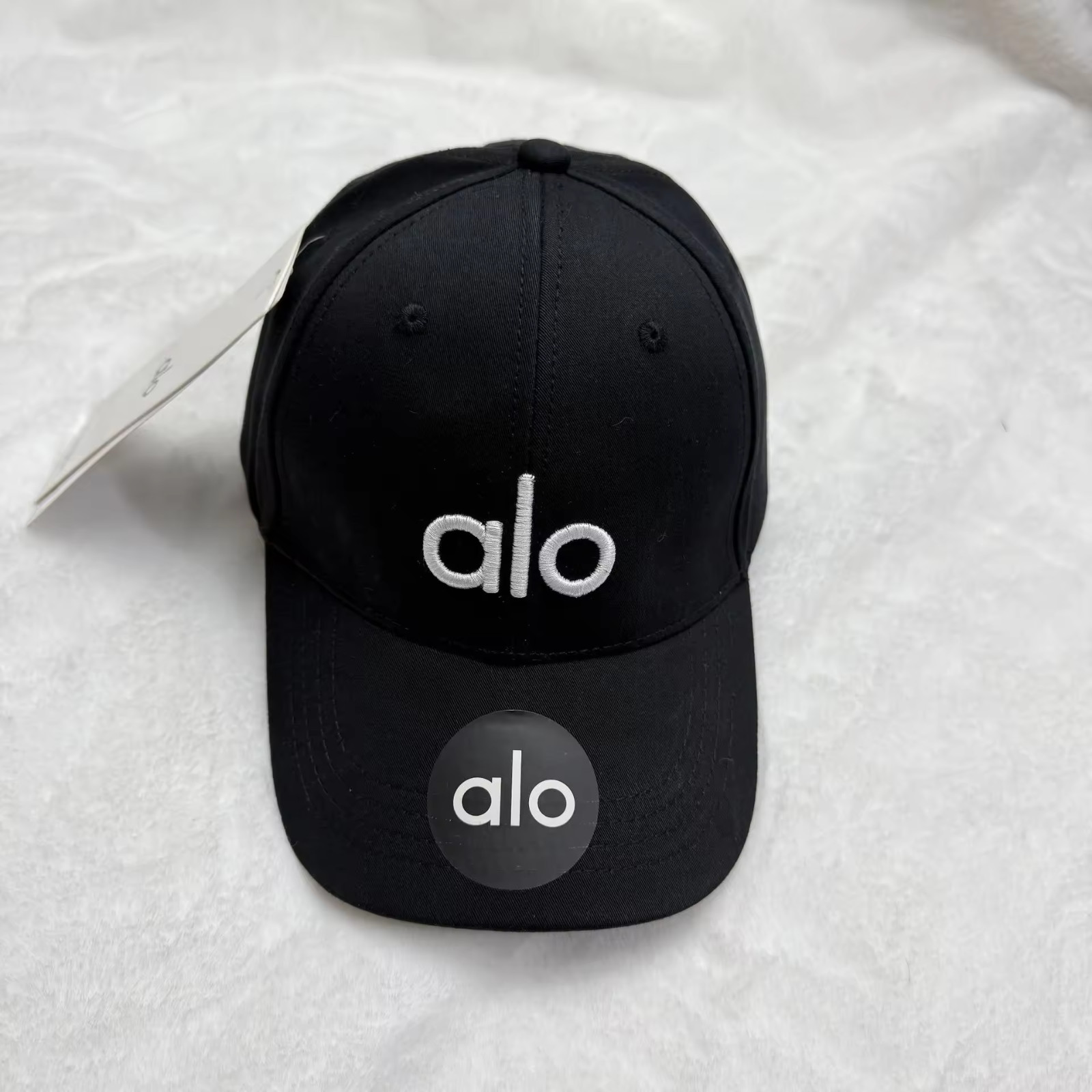 Аlo Yoga Performance Hat Black White Logo Adjustable Athletic Cap Unisex NWT