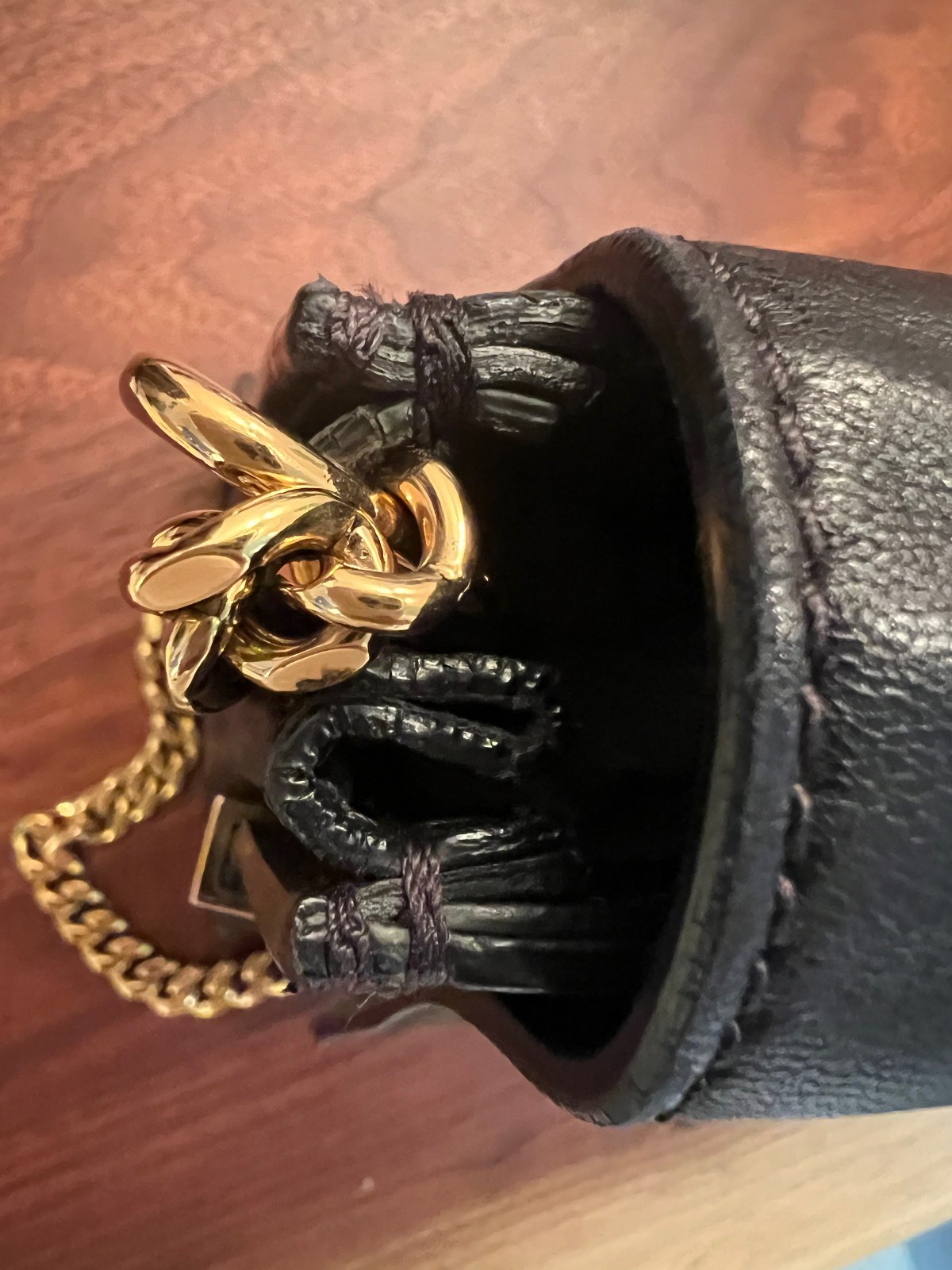 Chloé Elle Chain Clutch/Crossbody Bag Black Leather Gold Hardware
