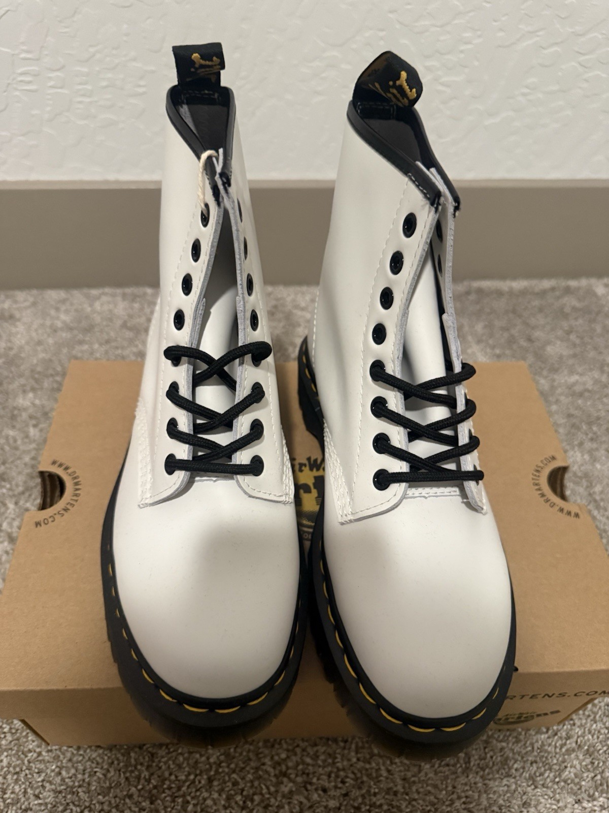 Dr. Martens 1460 BEX White Leather Combat Boots Women’s US 7 UK 6 EU 39