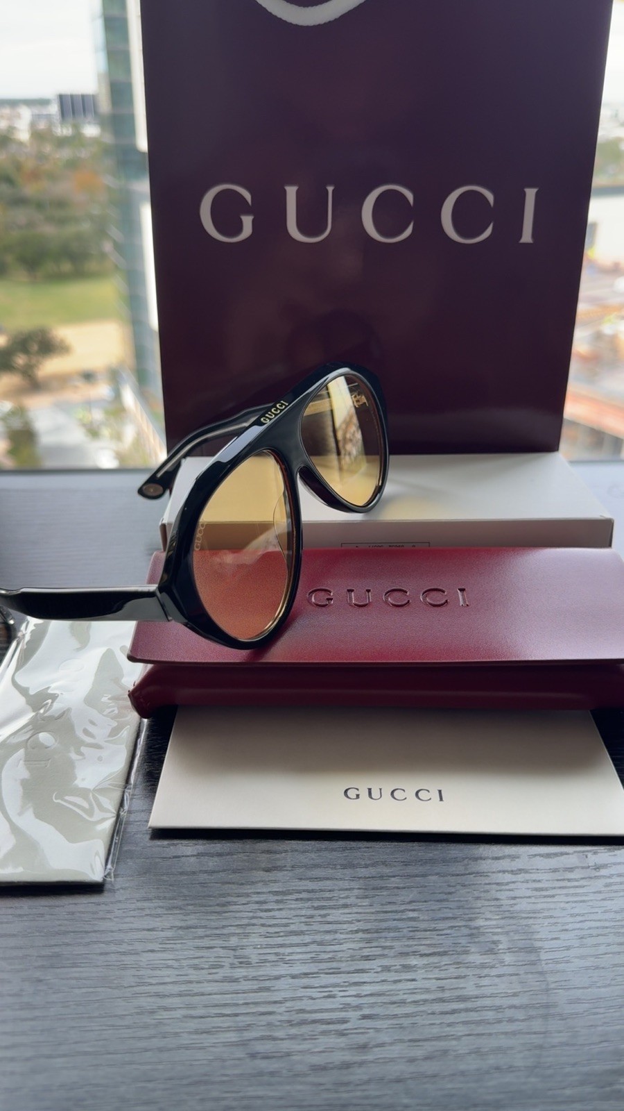 Gucci GG0479S Unisex Aviator Acetate Sunglasses Black Yellow Men And Women