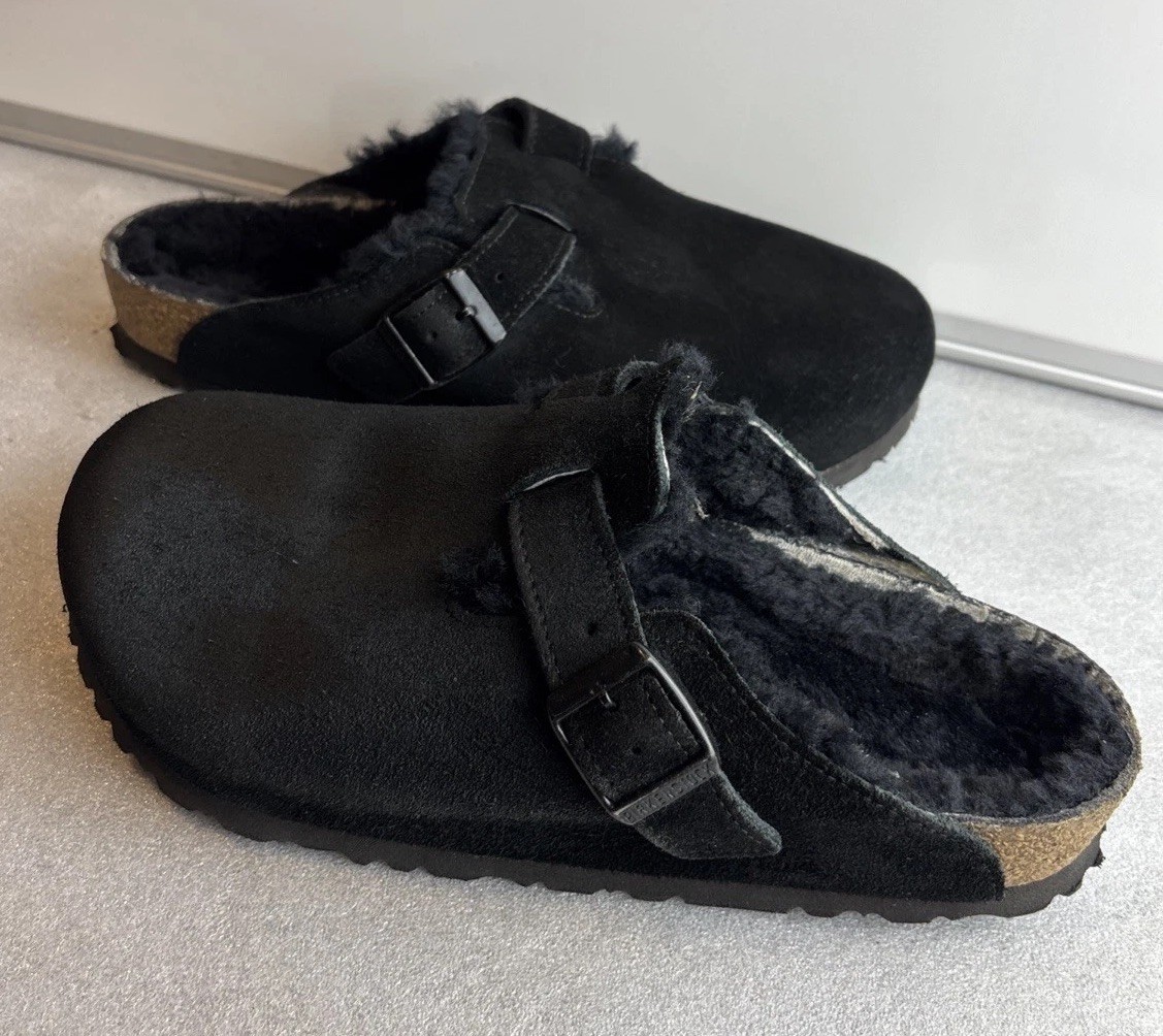 Birkenstock Suede Boston Black Shearling Size 39 US W -8-M-6 Clogs Slides