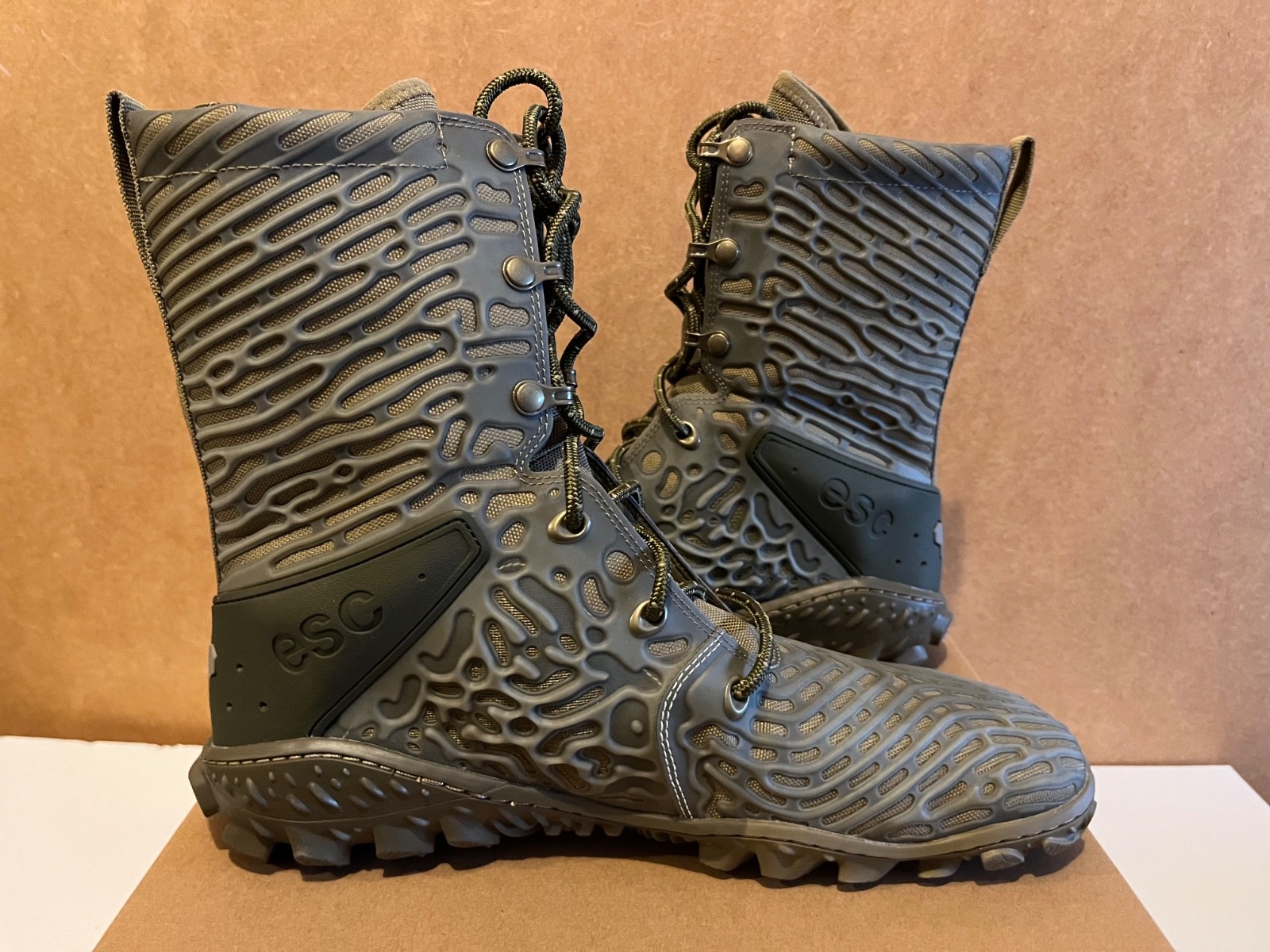 VivoBarefoot Jungle ESC WATER RESISTANT Hiking Boots Minimalist Barefoot Shoes
