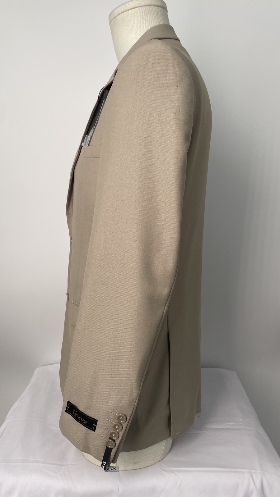 Capitano Men 3 Piece Suit Beige Size 40R/W34 Sydney Slim Fit Single Breasted