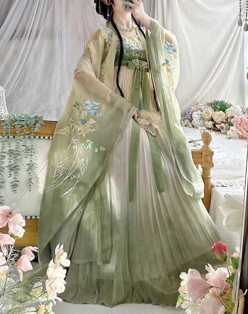 Women Chinese Traditional Cosplay Costume Ancient Vintage Gradient Hanfu Dress