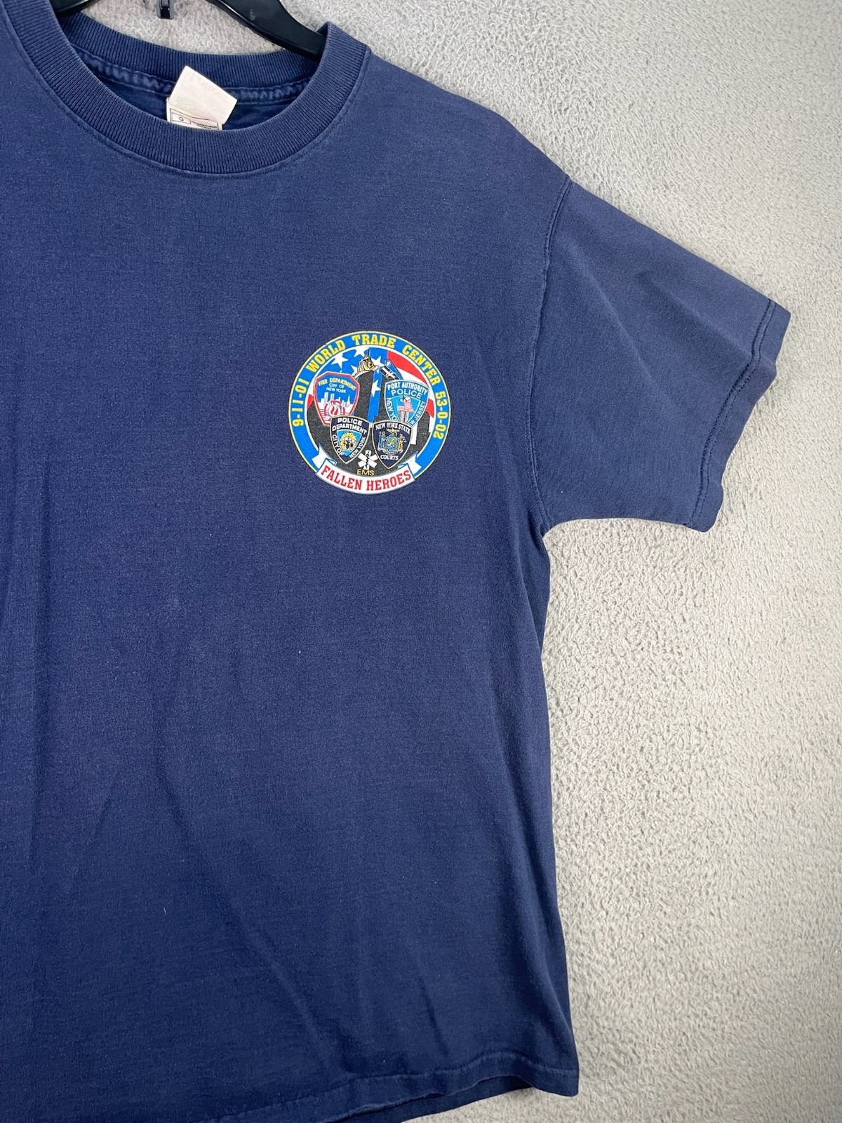 Vintage 9/11 Memorial Shirt Mens Large Blue NYPD FDNY PAPD United We Stand USA