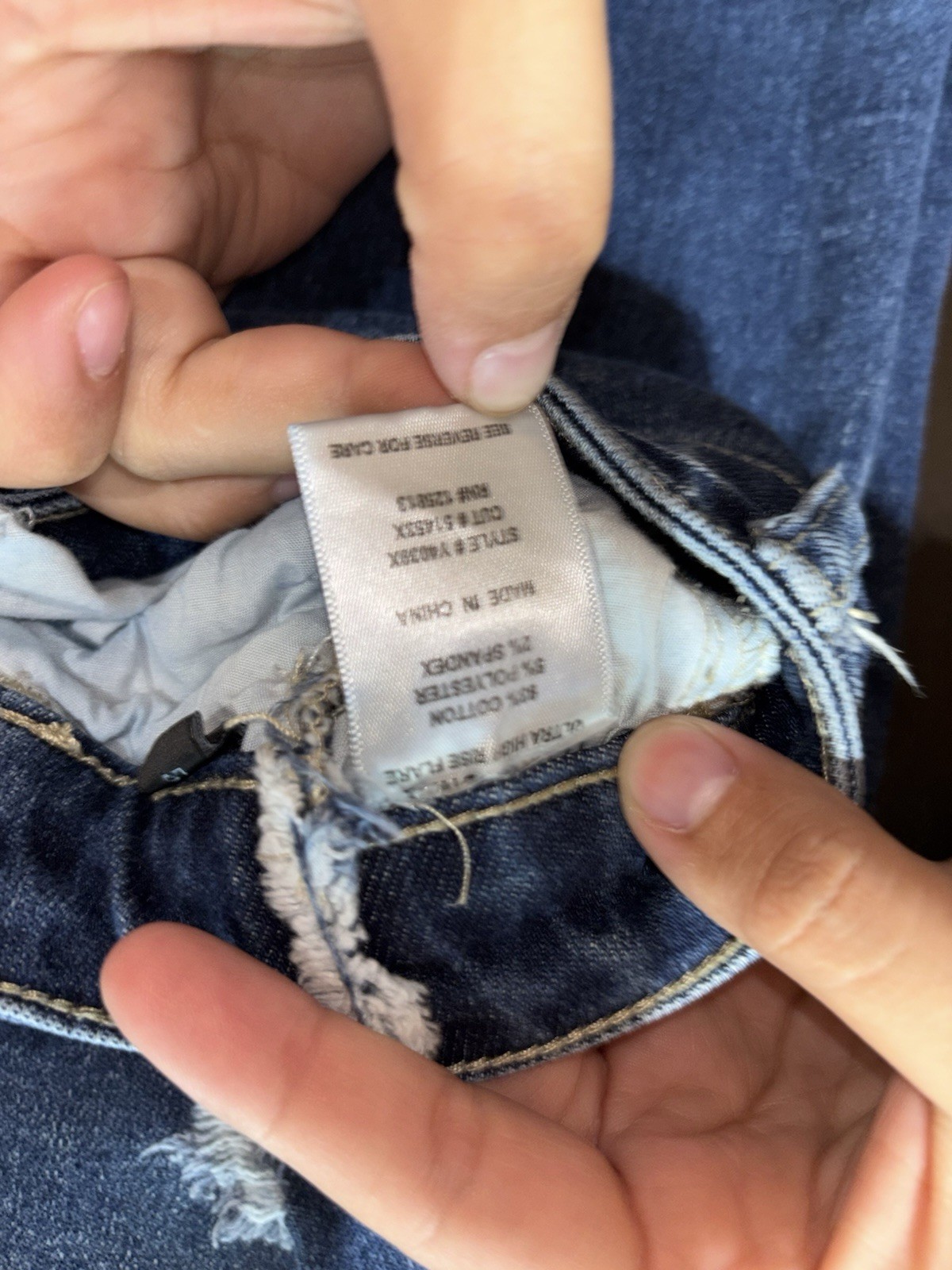 A.N.A Women’s Straight Medium Wash Distressed Stretch Jeans Size unknown