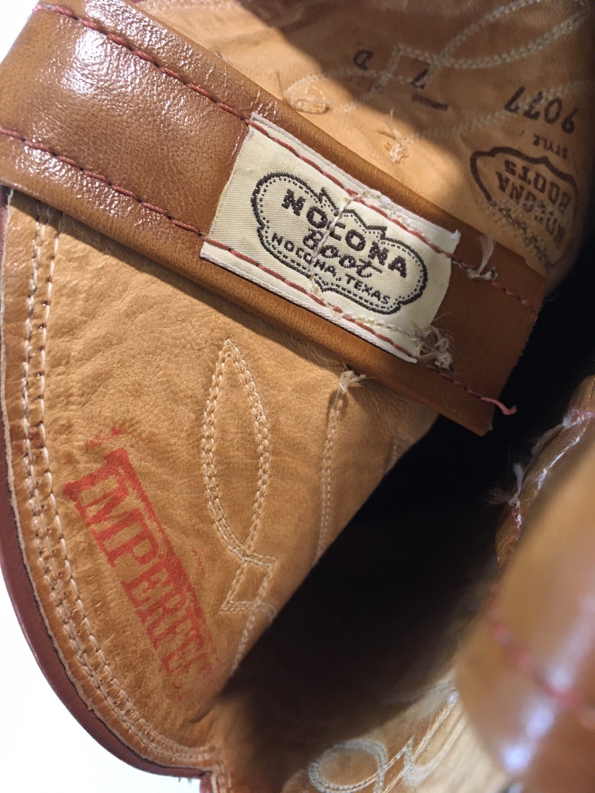 Size 7D / 7 D Men’s Exotic Nocona Boots ~ Style 9077￼ ~ Bright Brown