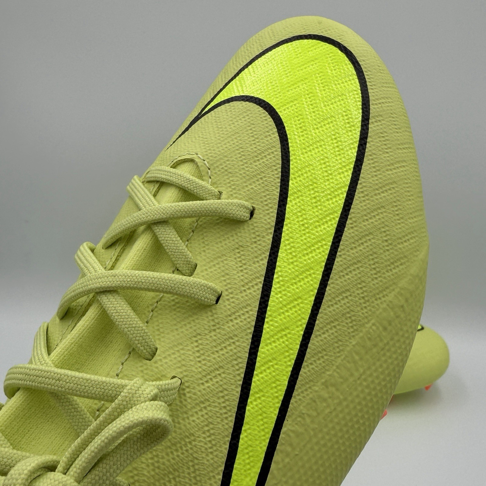 Nike SUPERFLY 10 ACADEMY Abrasion Resistant Soccer Men FQ1456-300 New Men Sz 9.5