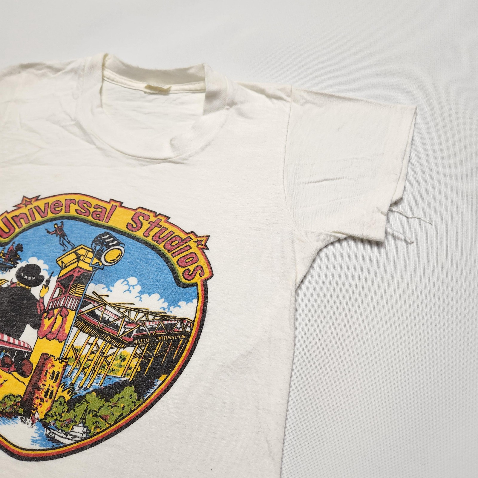 Vintage 1980s Universal Studios Kids T Shirt White Graphic Tee White Hawk 3/4y