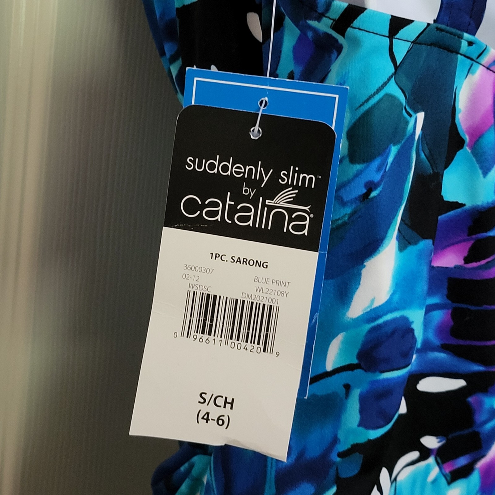 Suddenly Slim By Catalina 1-Pc Swimsuit Blue Floral Women’s Small 4-6