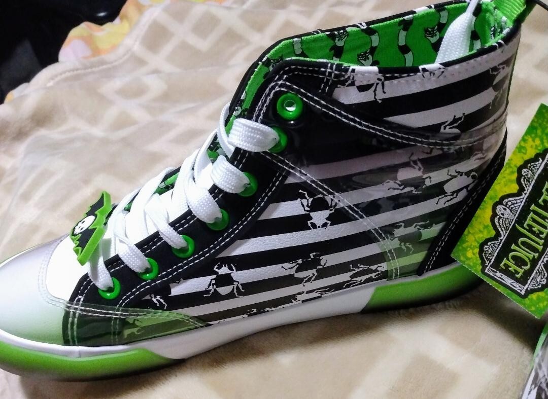 Women’s Beetlejuice Shoes – Ground Up Women’s Size 7 1/2 NEW It’s Show Time!