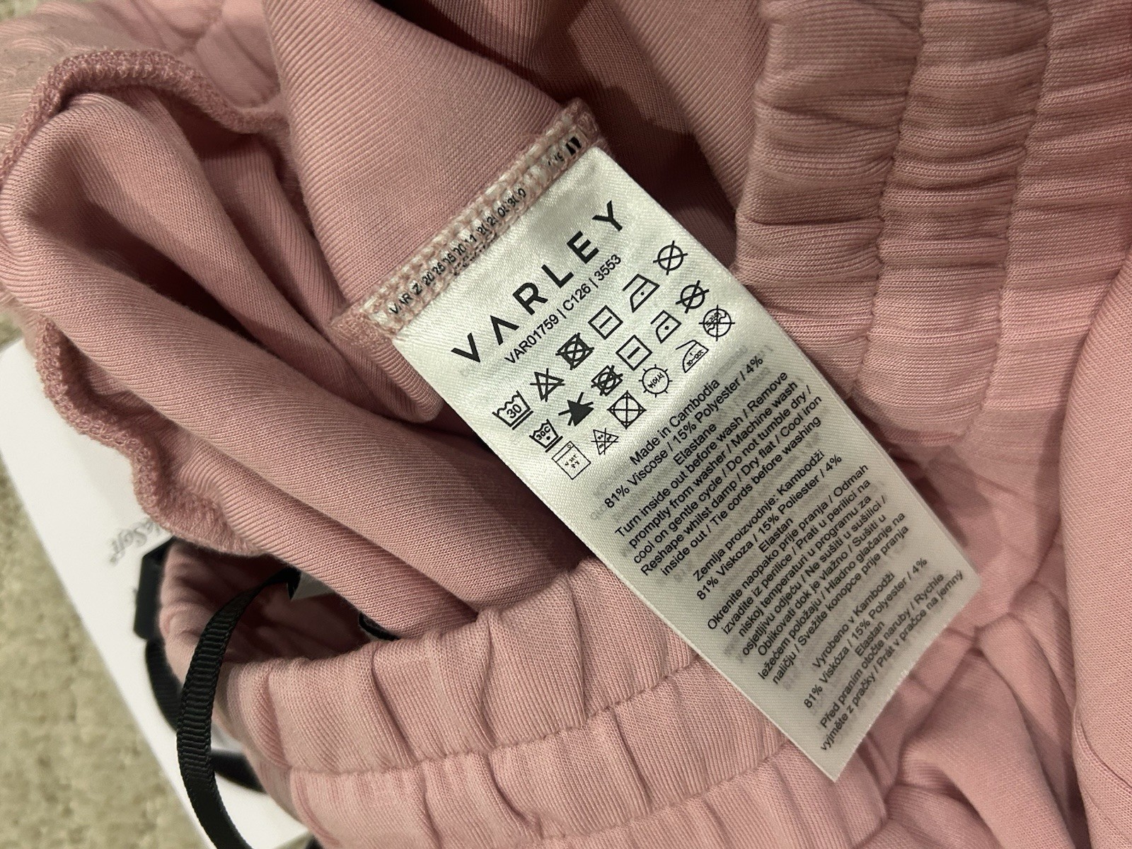 VARLEY Woman’s Zephyr mauve Atrium high rise 4.5″ short, SZ S, BNWT, L@@K*