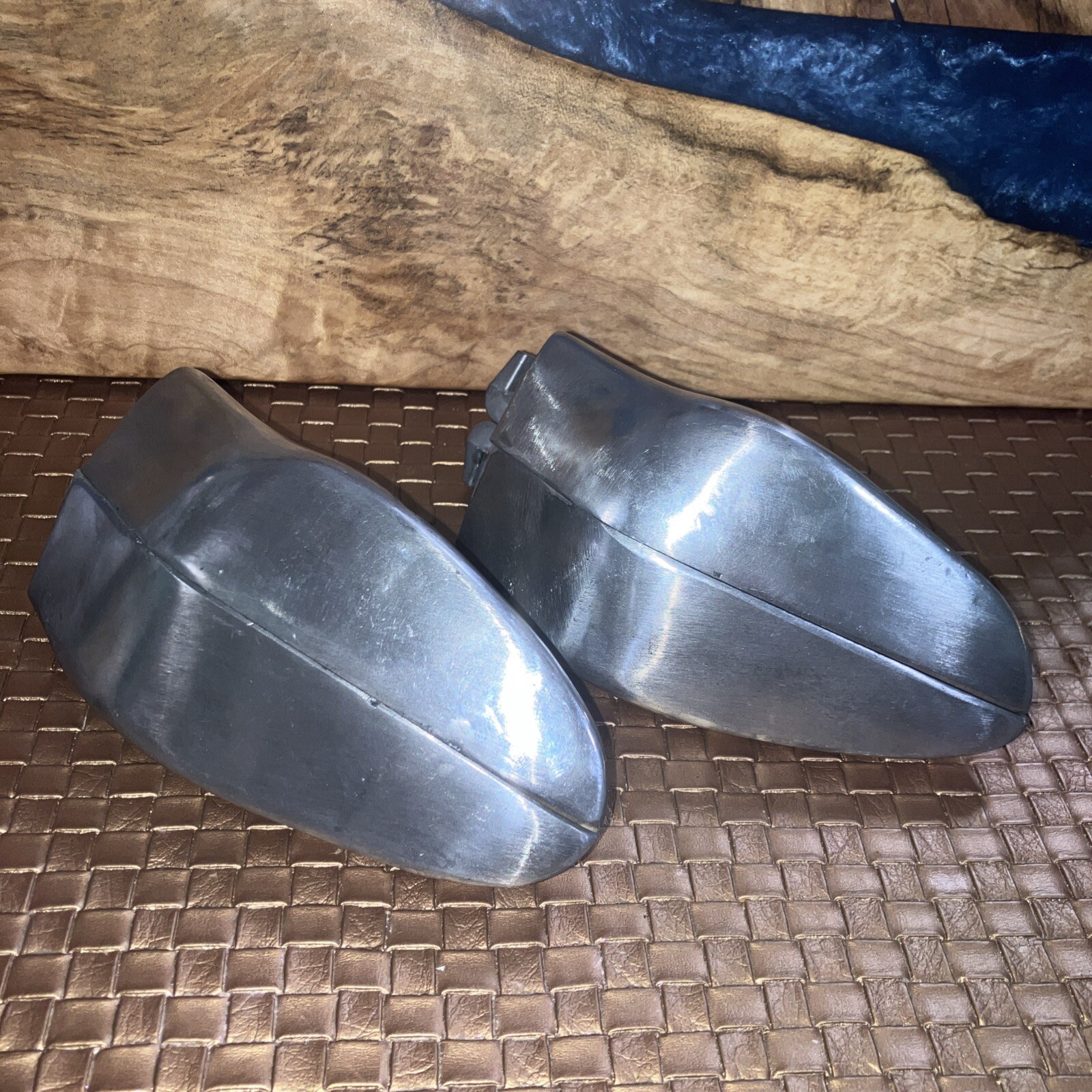 Pairs of Shoes Aluminum Repair Set.