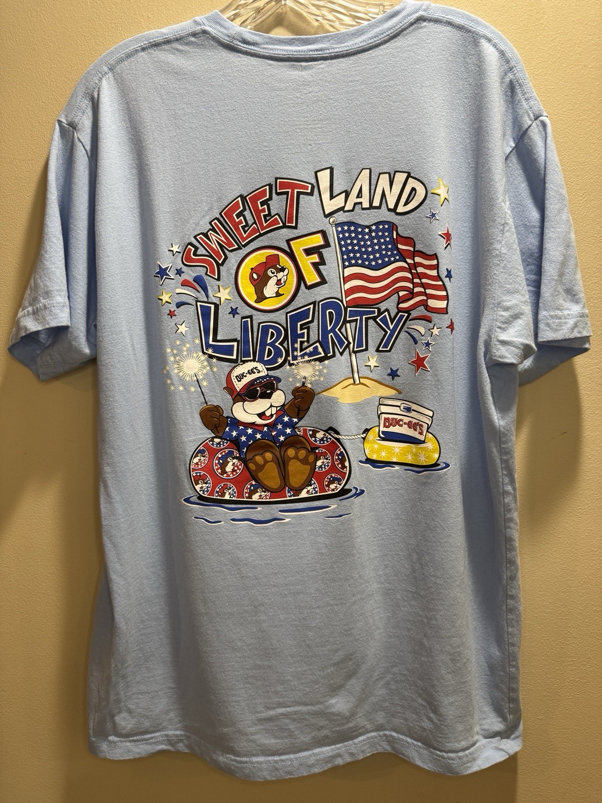 Buc-ee’s Patriotic Sweet Land of Liberty Blue Graphic Tee Short Sleeve – Large