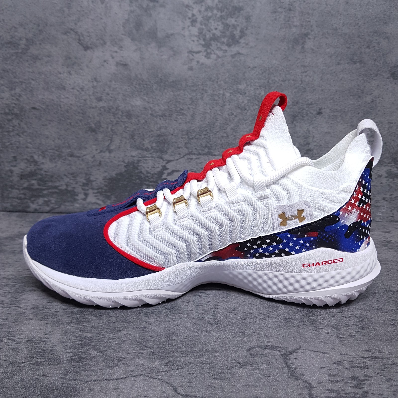 UNDER ARMOUR Bryce Harper 9 Turf USA Freedom Shoes Mens Size 6.5 White Navy