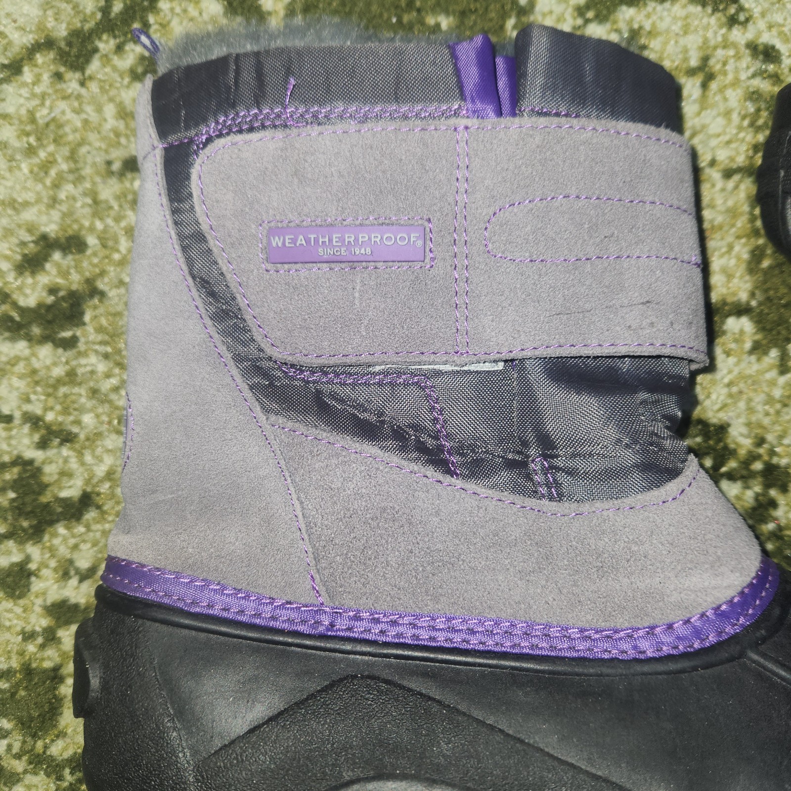 Weather Proof Since 1948 Duck Snow Boots Size 7 M Gray Purple