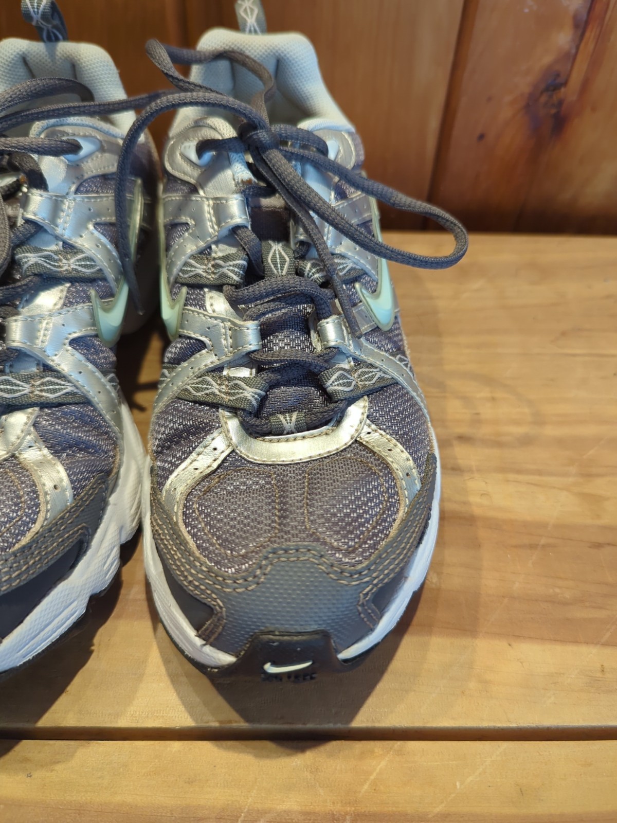 Nike Alvord 9 Stone Shield Nike trail Shoes Women’s Size 6.5