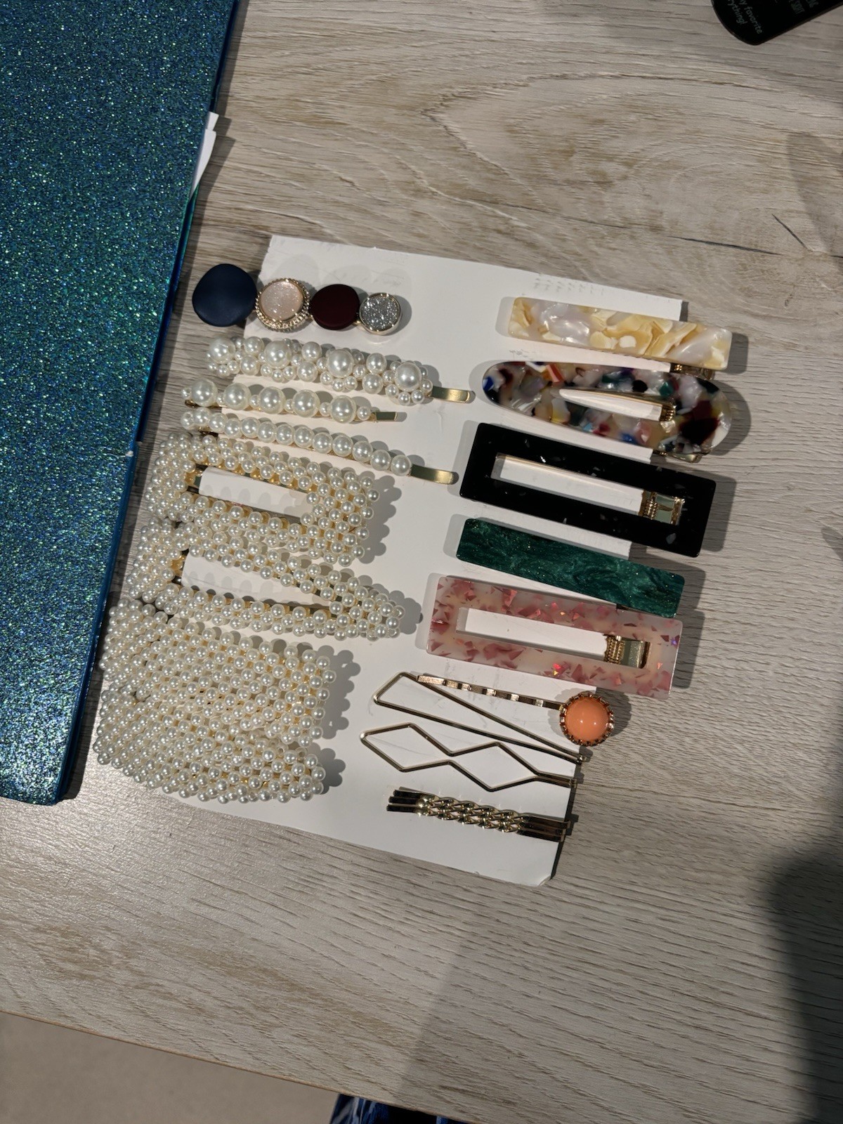 Beautiful Variety Pack of Hair Barrettes 19ct Assorted Colors