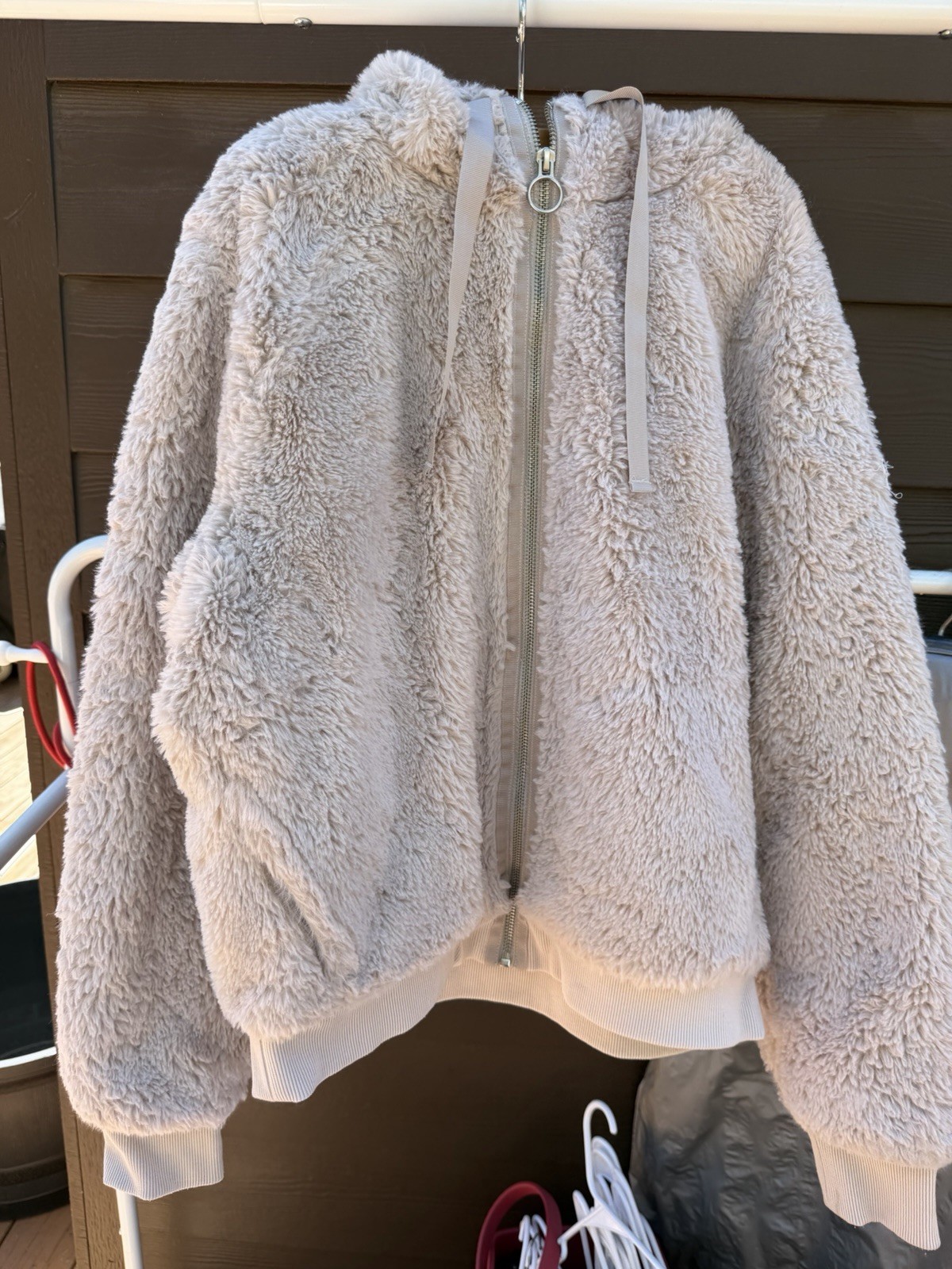 Athleta Plush Faux-Sherpa Zip Jacket in Taupe Size M Women’s