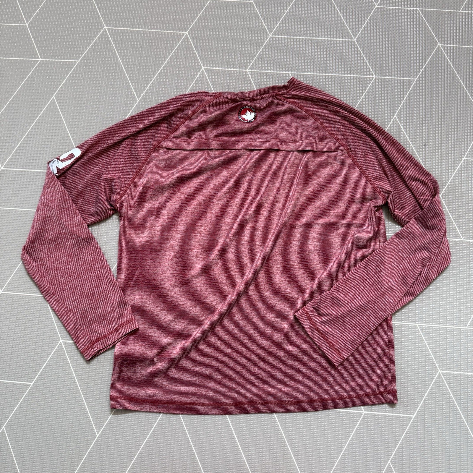 Canada Weather Gear Athletic Long Sleeve Top Size L Sun Protection Burgundy