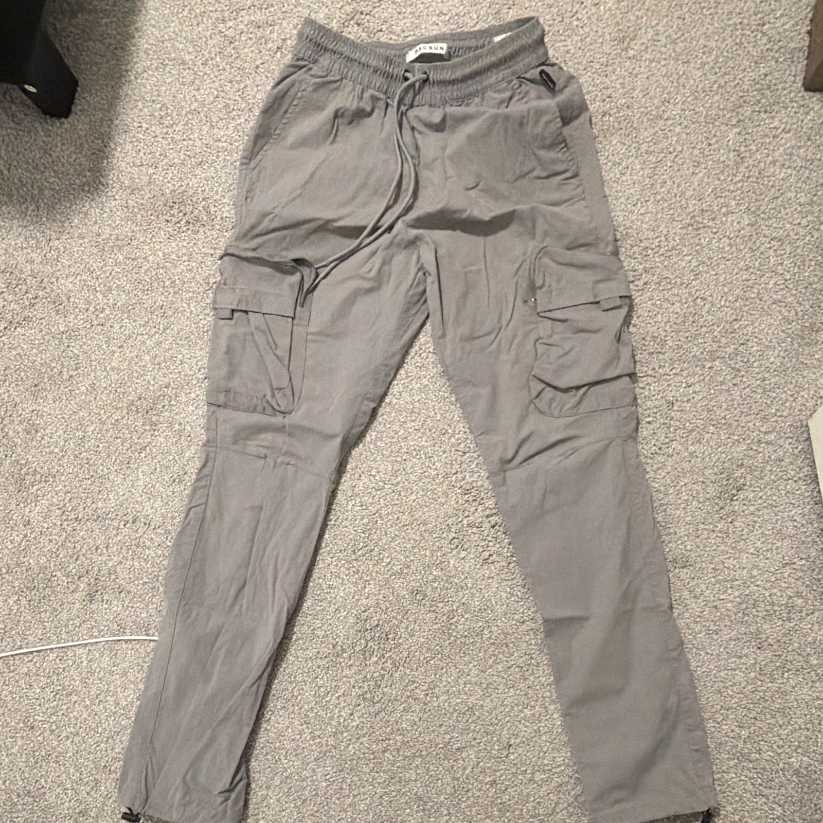 PacSun Men’s Gray Slim Tapered Cargo Pants Cotton Drawstring Elastic S 30″