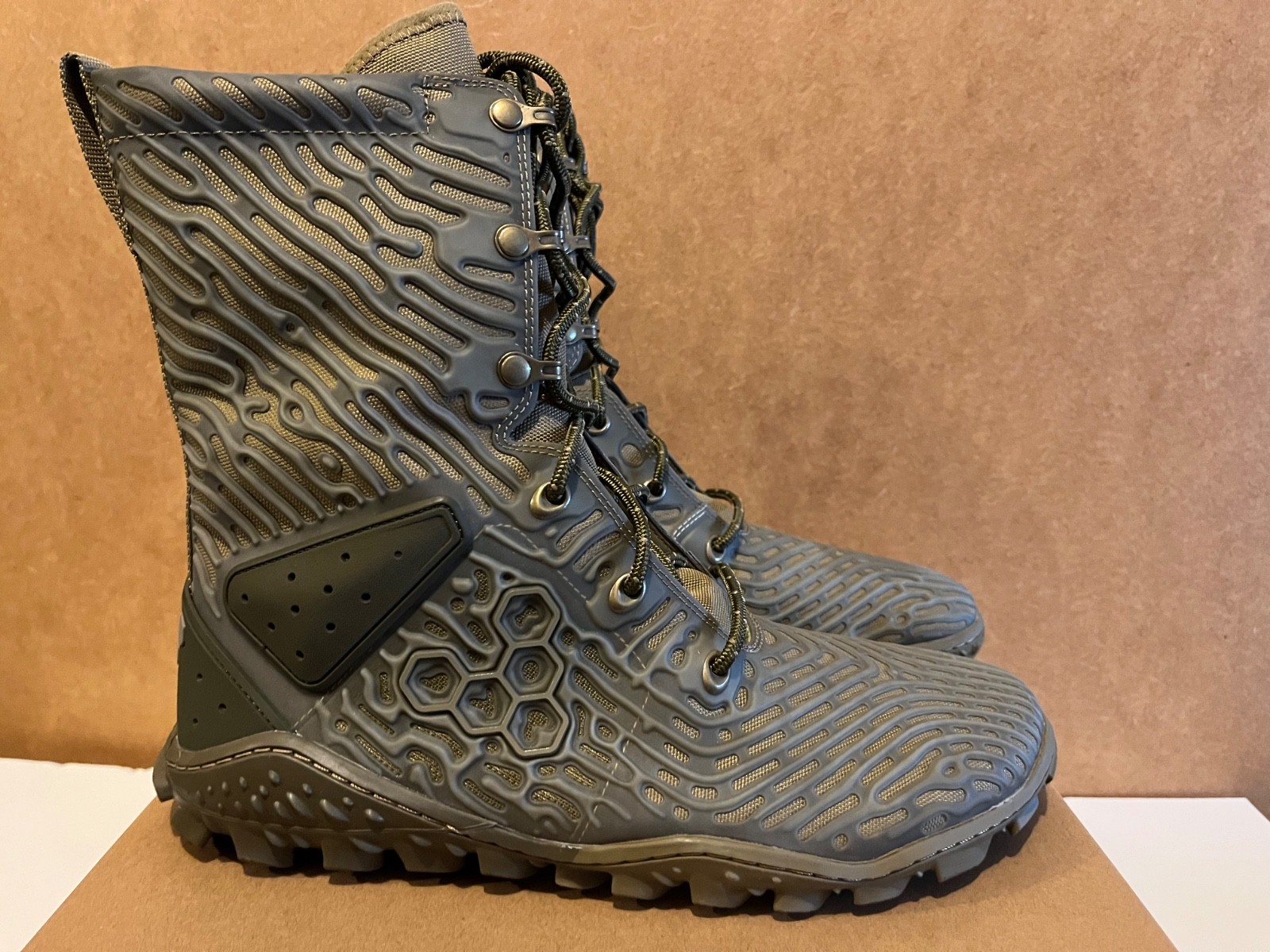 VivoBarefoot Jungle ESC WATER RESISTANT Hiking Boots Minimalist Barefoot Shoes