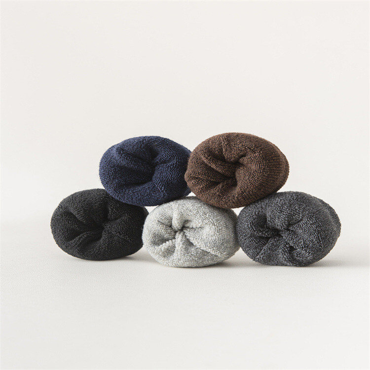 4 Pairs Mens Wool Crew Socks Winter Heavy Duty Warm Work Boots Socks Cotton US