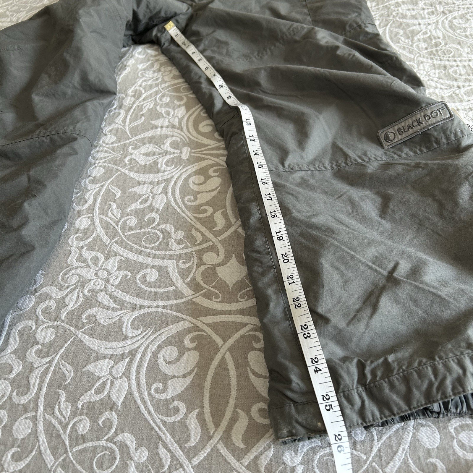 Black Dot Ski Pants Boys L Gray Water Proof Snow Board Insulated Outdoor Youth