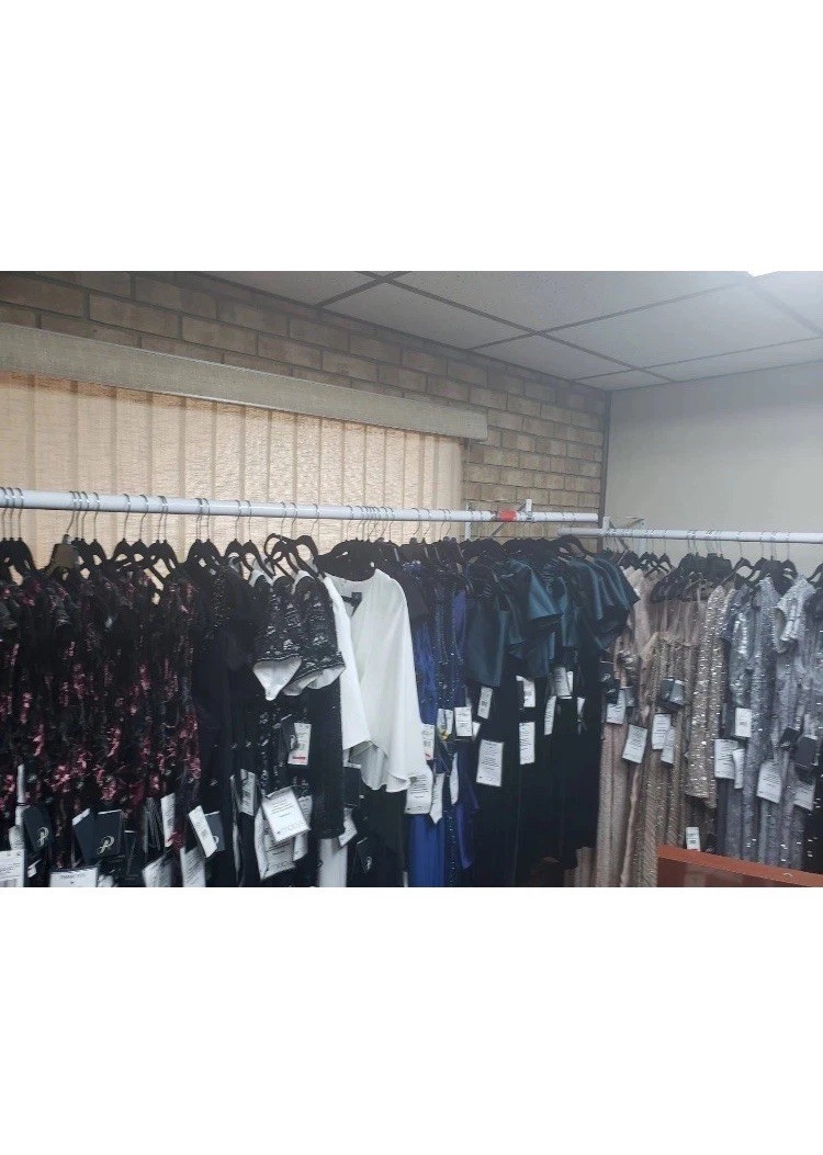 women’s clothing lot – mix brands – wholesale bulk – 30 pcs *SEE DESCRIPTION*
