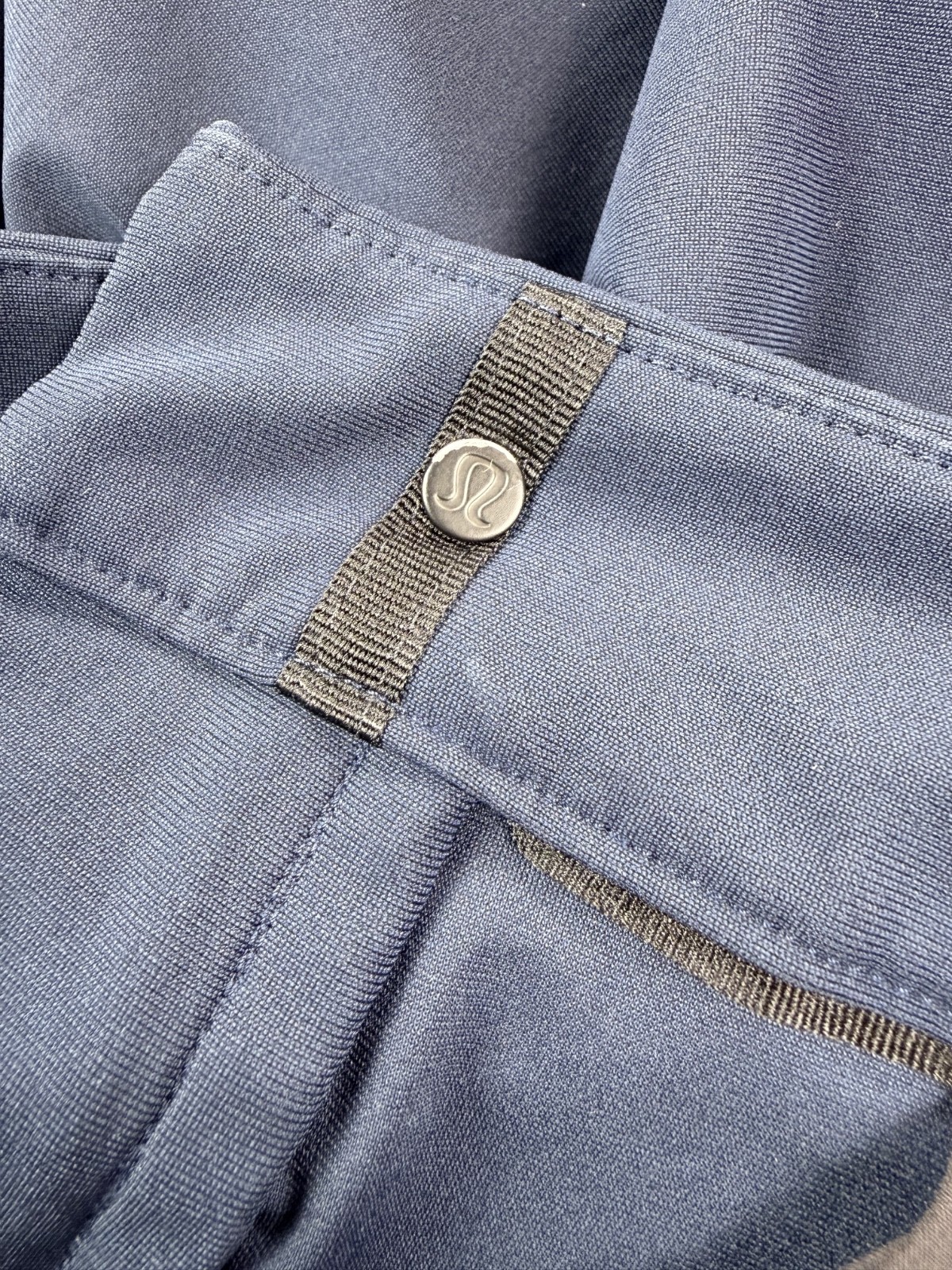 lululemon Commission Pant Slim 33 Navy Warpstreme Mens Pants Hemmed 26