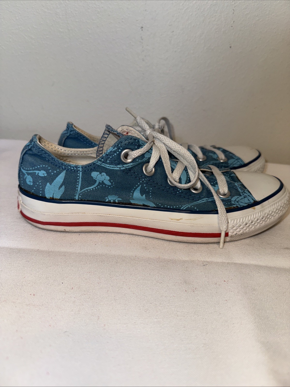 CLASSIC CONVERSE BLUE FLORAL TROPICAL PRINT LO-TOPS ALL-STAR SZ MEN 4 WOMEN 6