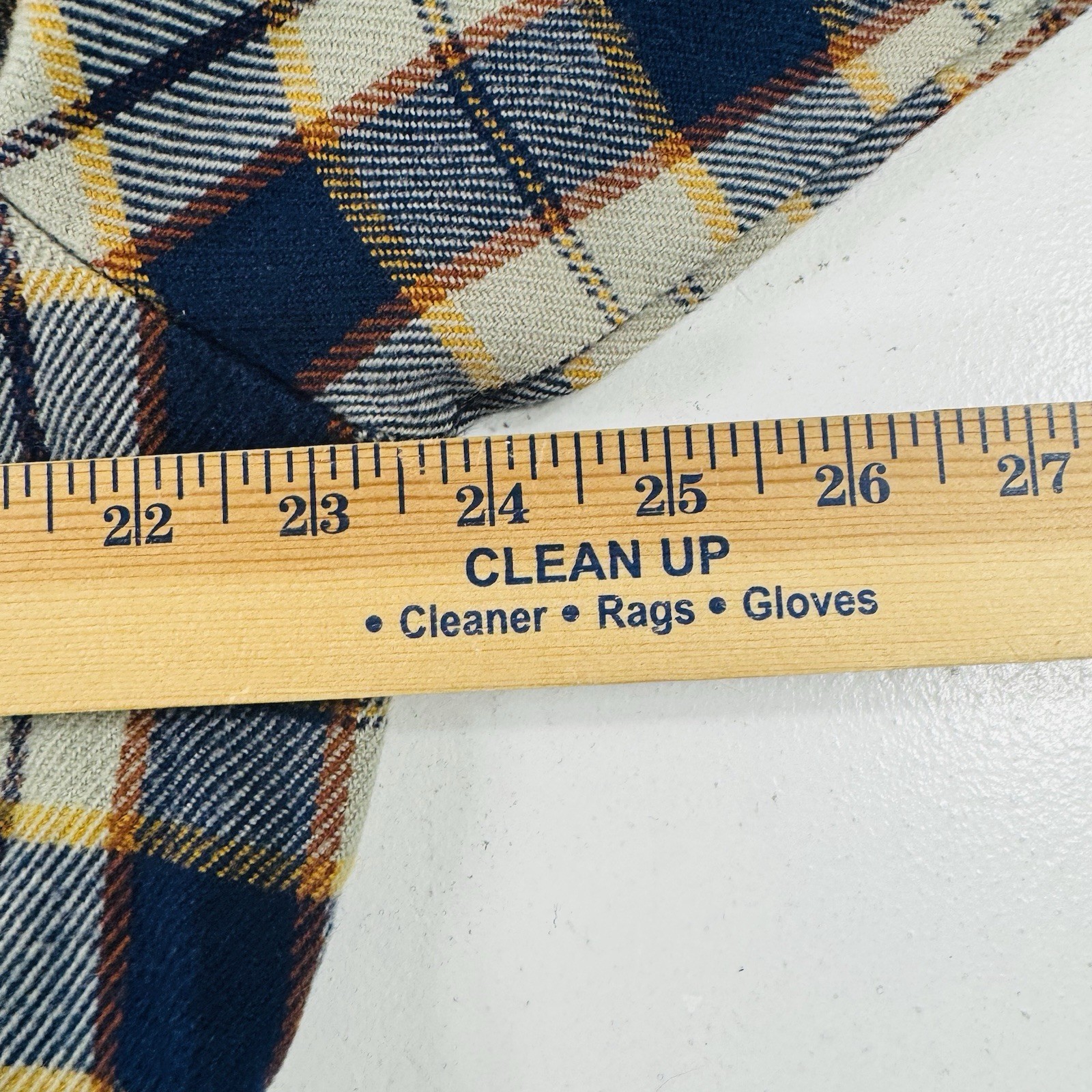 JC Penny Vintage Flannel Shirt 100% Acrylic Blue Beige Plaid Men’s Size Large