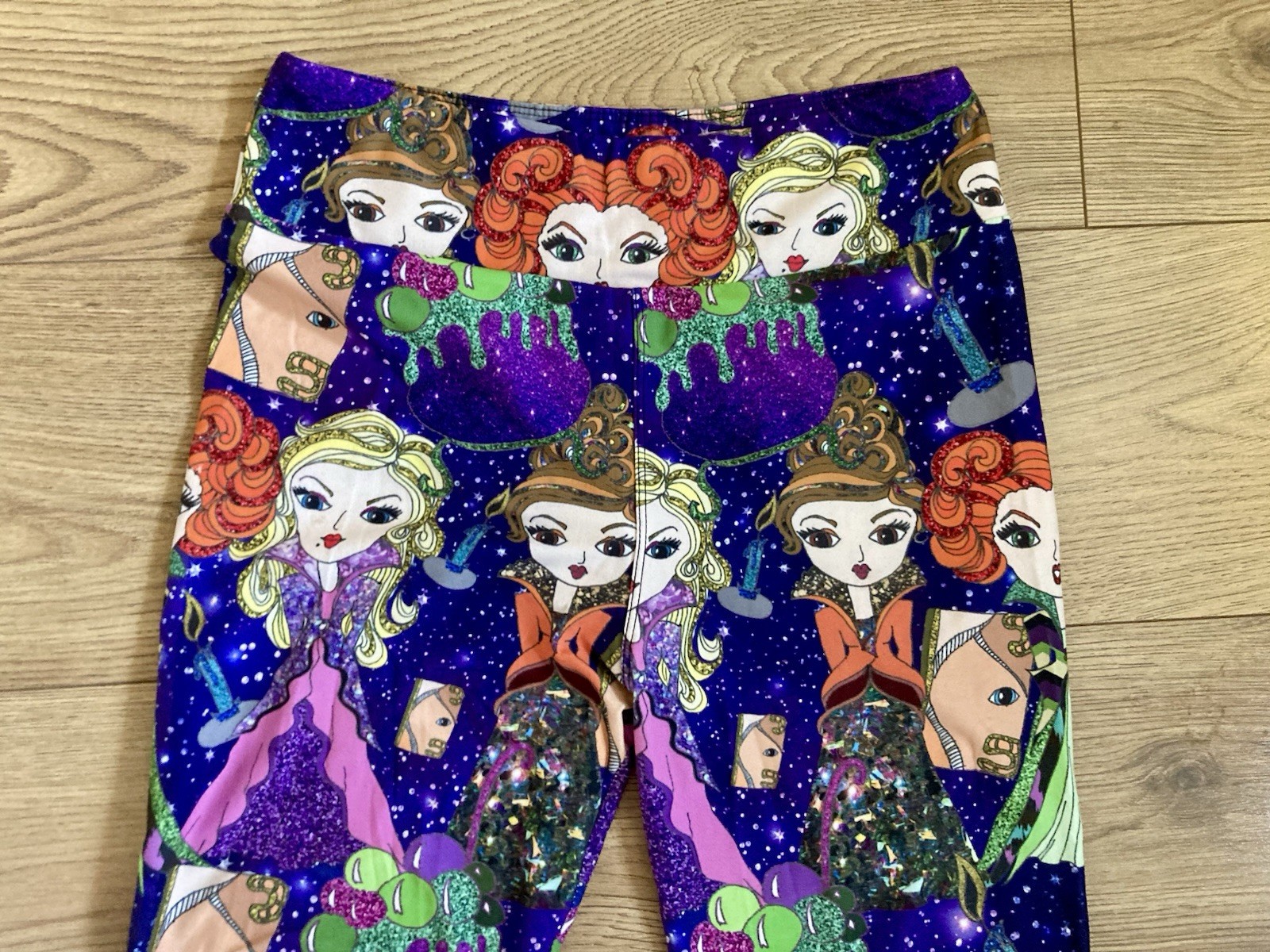 Hocus Pocus Carolina Dress Room leggings size 1 (8-14)