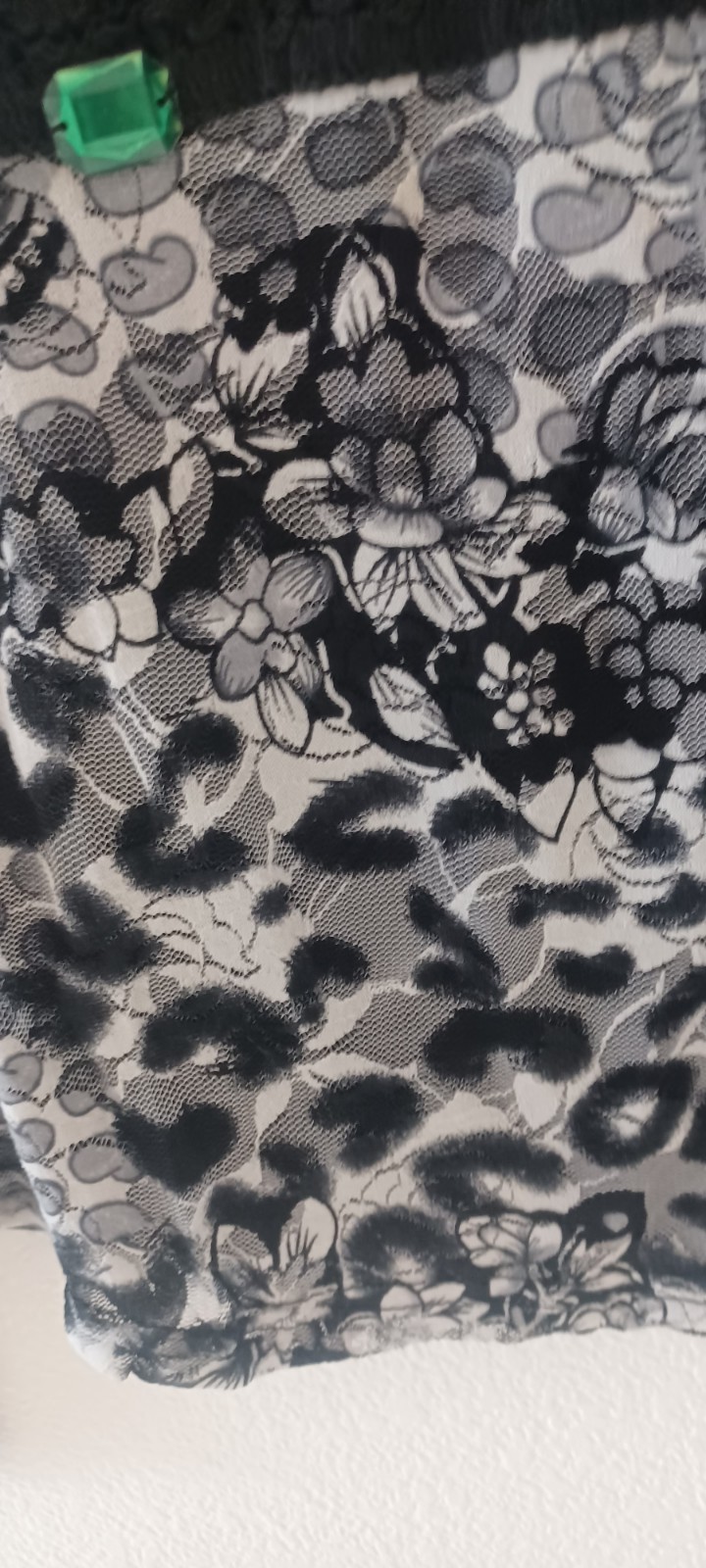 KELLY USA Medium Top Sheer lined