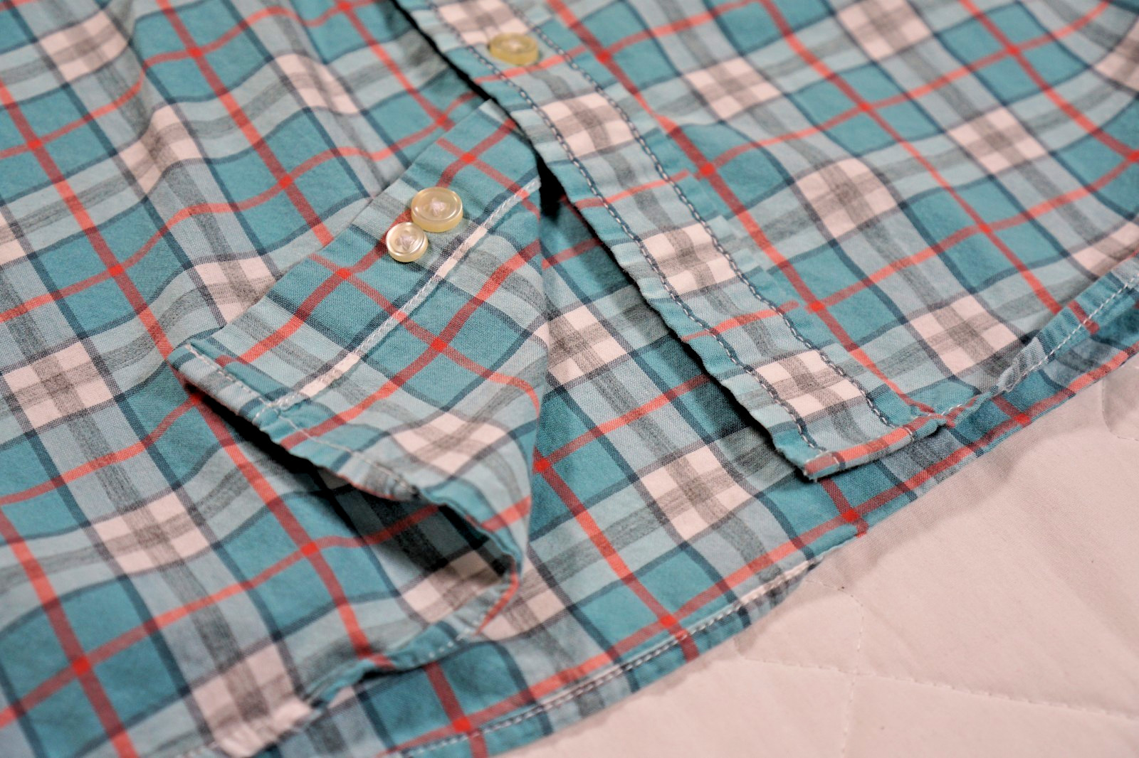 Sonoma Good For Life Button-Down Shirt Men’s Med. long Sleeve Plaid
