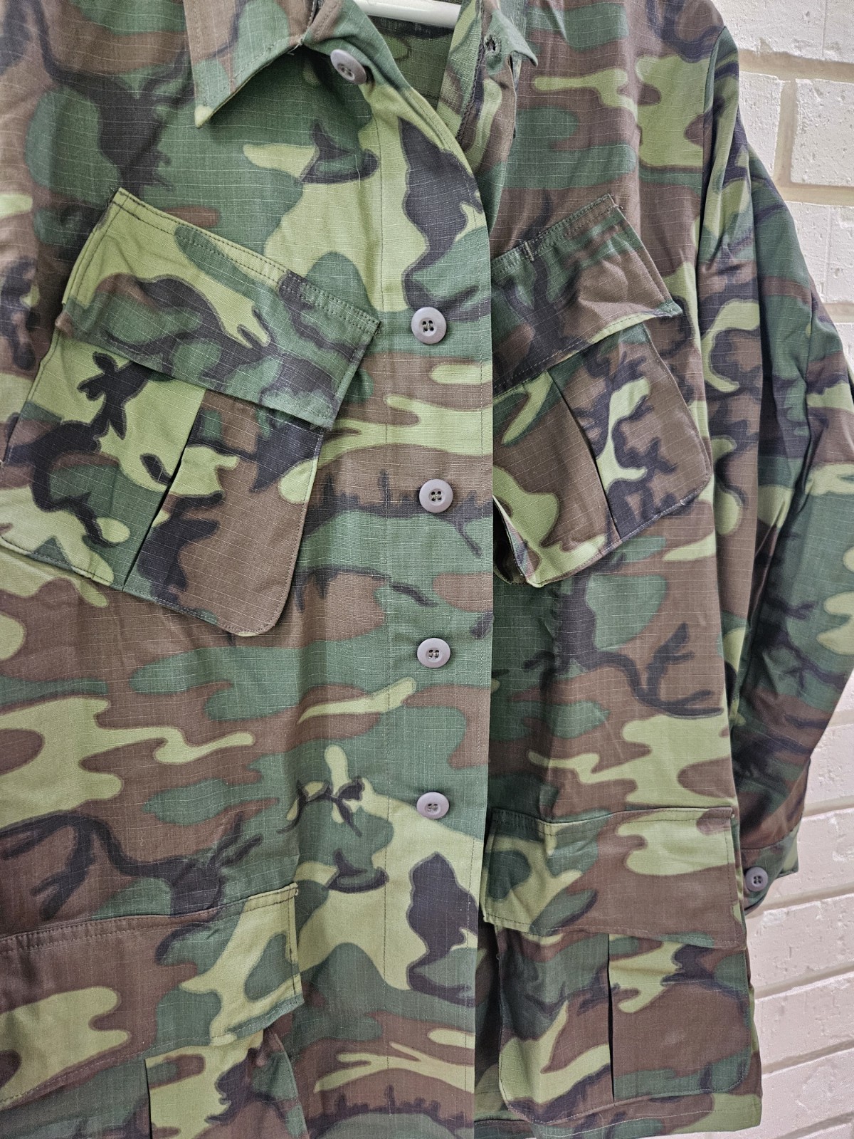 Vtg Vietnam Era ERDL Jungle Jacket Fatigue Poplin Med-Reg/ Mint-New Old Stock