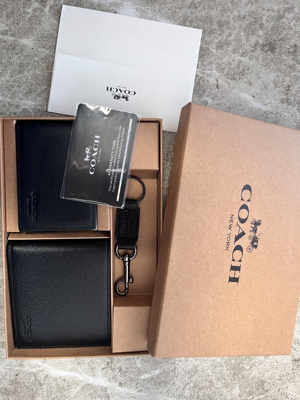 Coach Men’s Black Leather Bifold Wallet with Keychain Gift Set, Brand New in Box