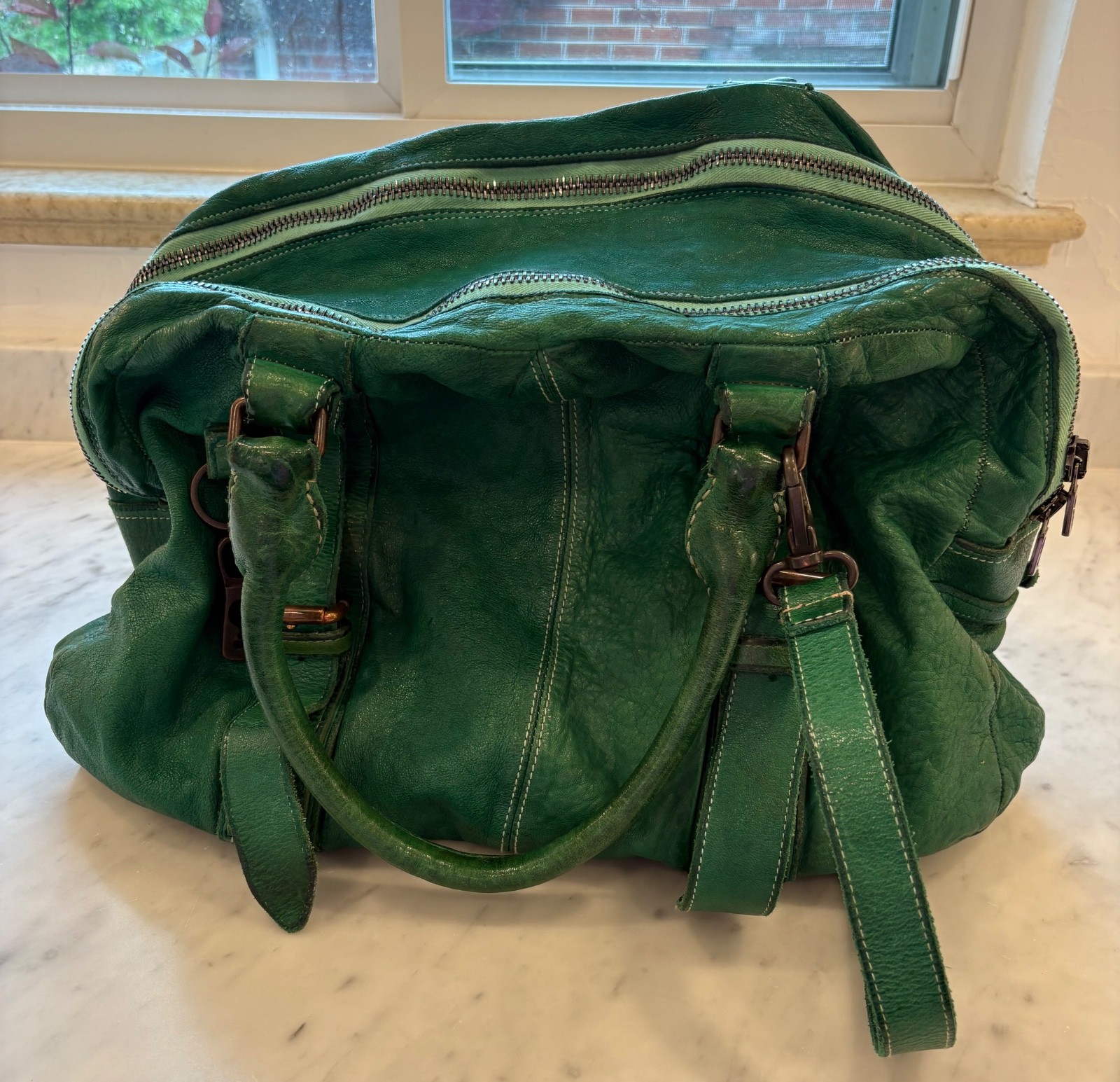 Benheart Sissi Green Italian Leather Purse Buffalo Plaid Lining 2