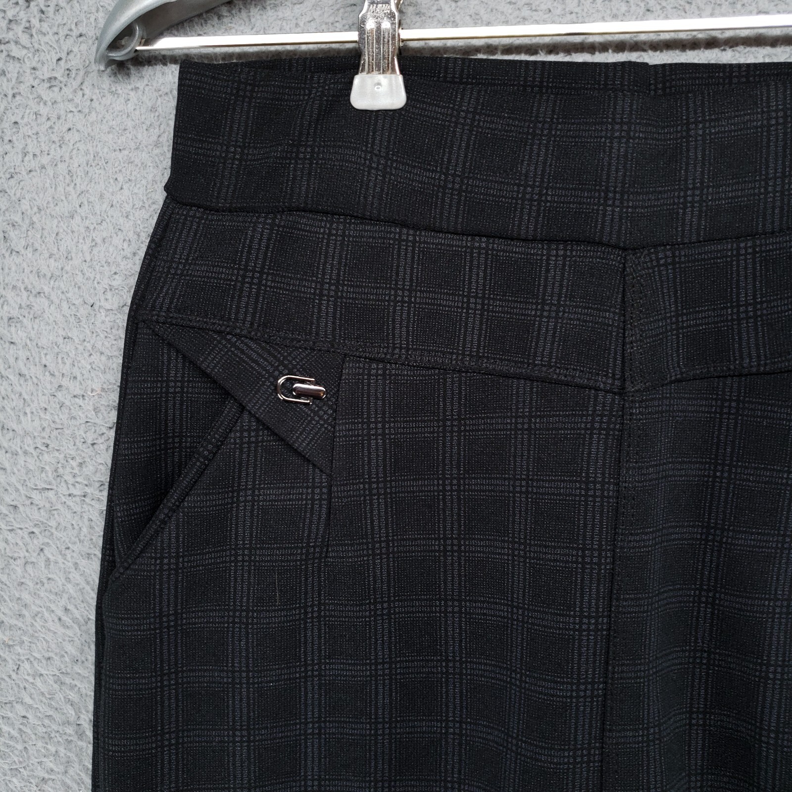 Dark Plaid Womens 4 Polyester Spandex Blend Dress Pants Gray