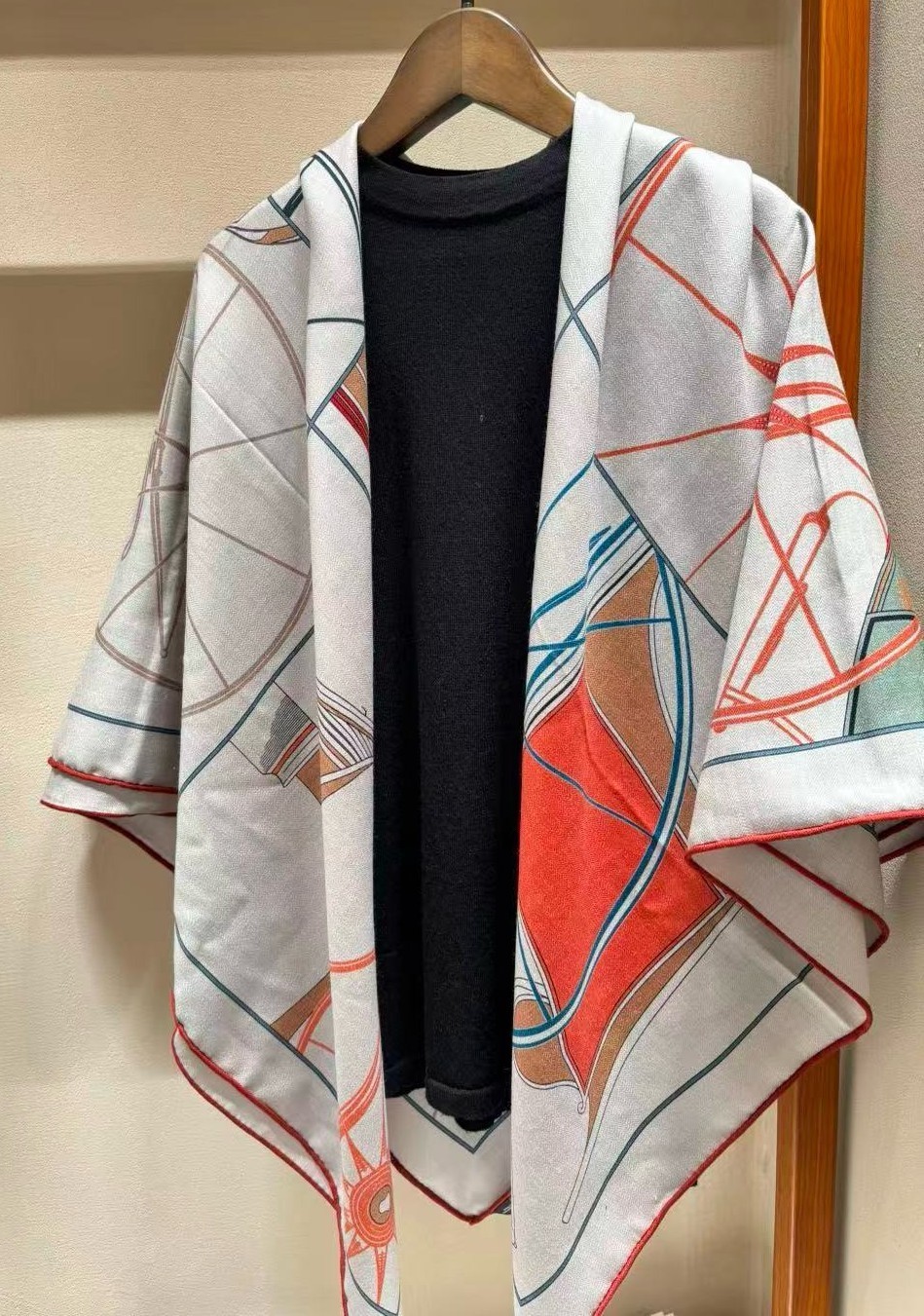 70% Cashmere & 30% Silk Wrap Scarf Wheels Print Double Face Shawl 53″