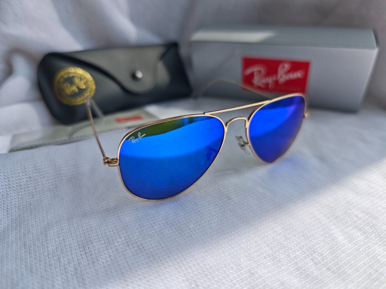 Ray Ban Aviator RB3026 Sunglasses 62mm Blue Lens/Gold Frame