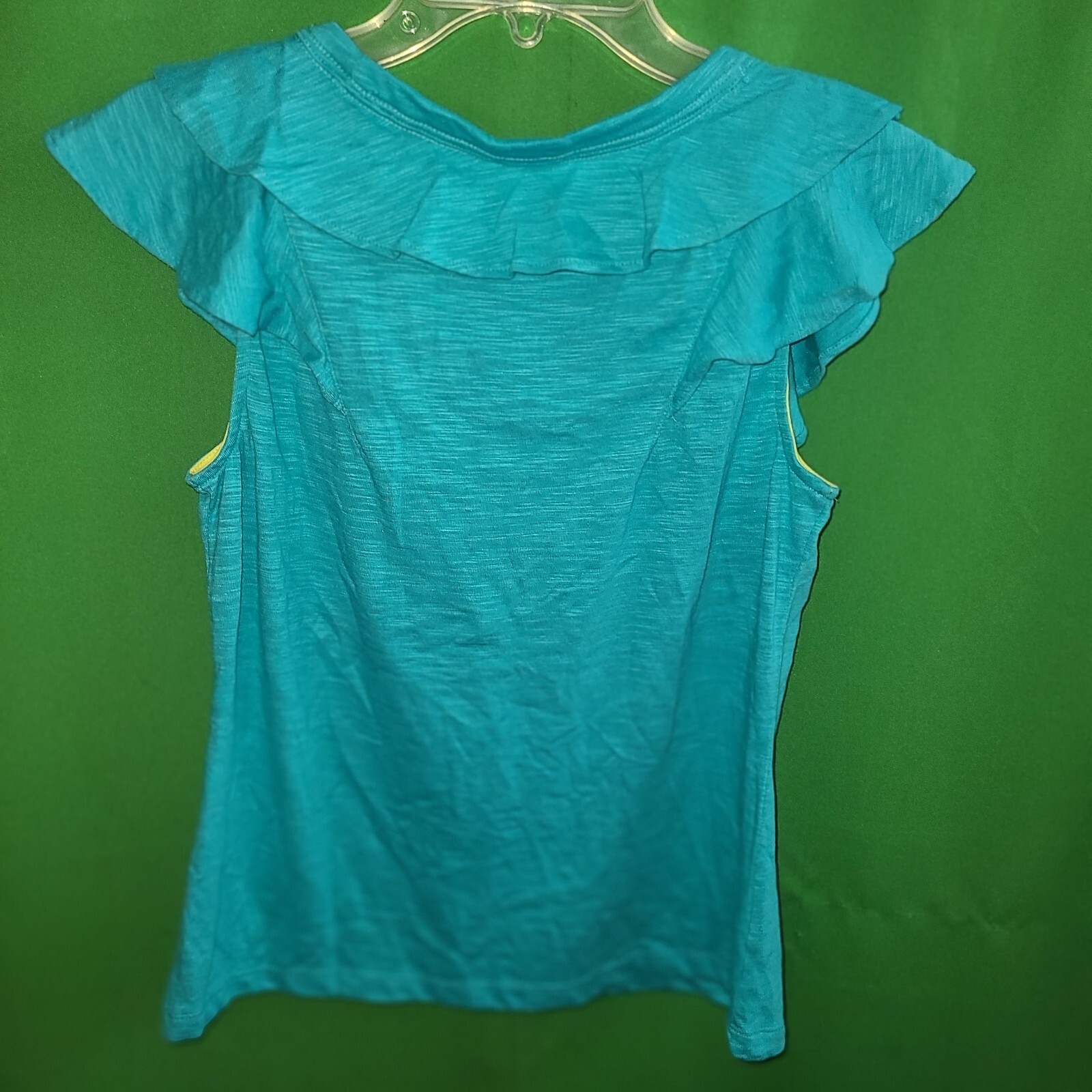 8223) NWOT CHICO’S 00 The Ultimate Tee cotton knit top ruffle blue sleeveless