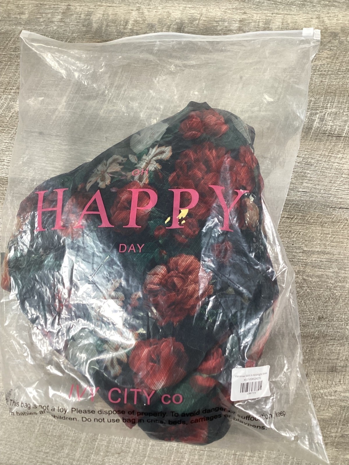 IVY CITY CO Womens Vanessa Skirt Midnight Roses XS Zipper Closure Floral Print