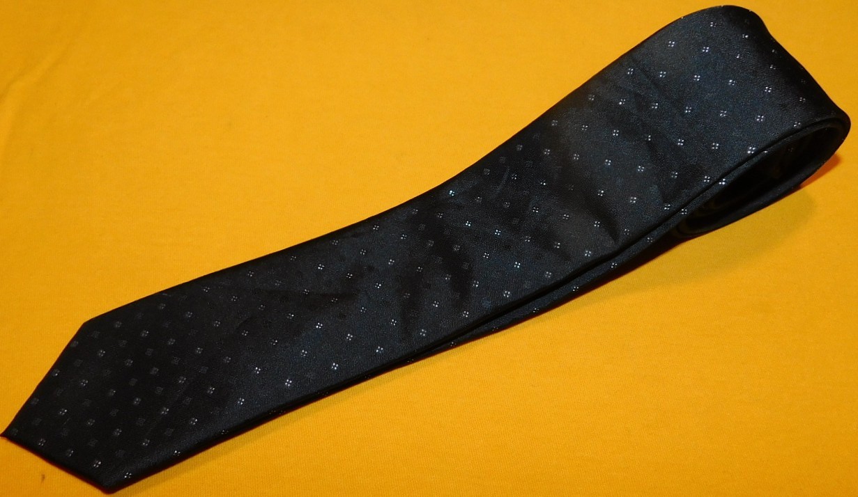 EXPRESS BLACK/SILVER DOTS MOTIF POLYESTER/OTHER FIBER SLIM TIE – DESIGNER TIES.
