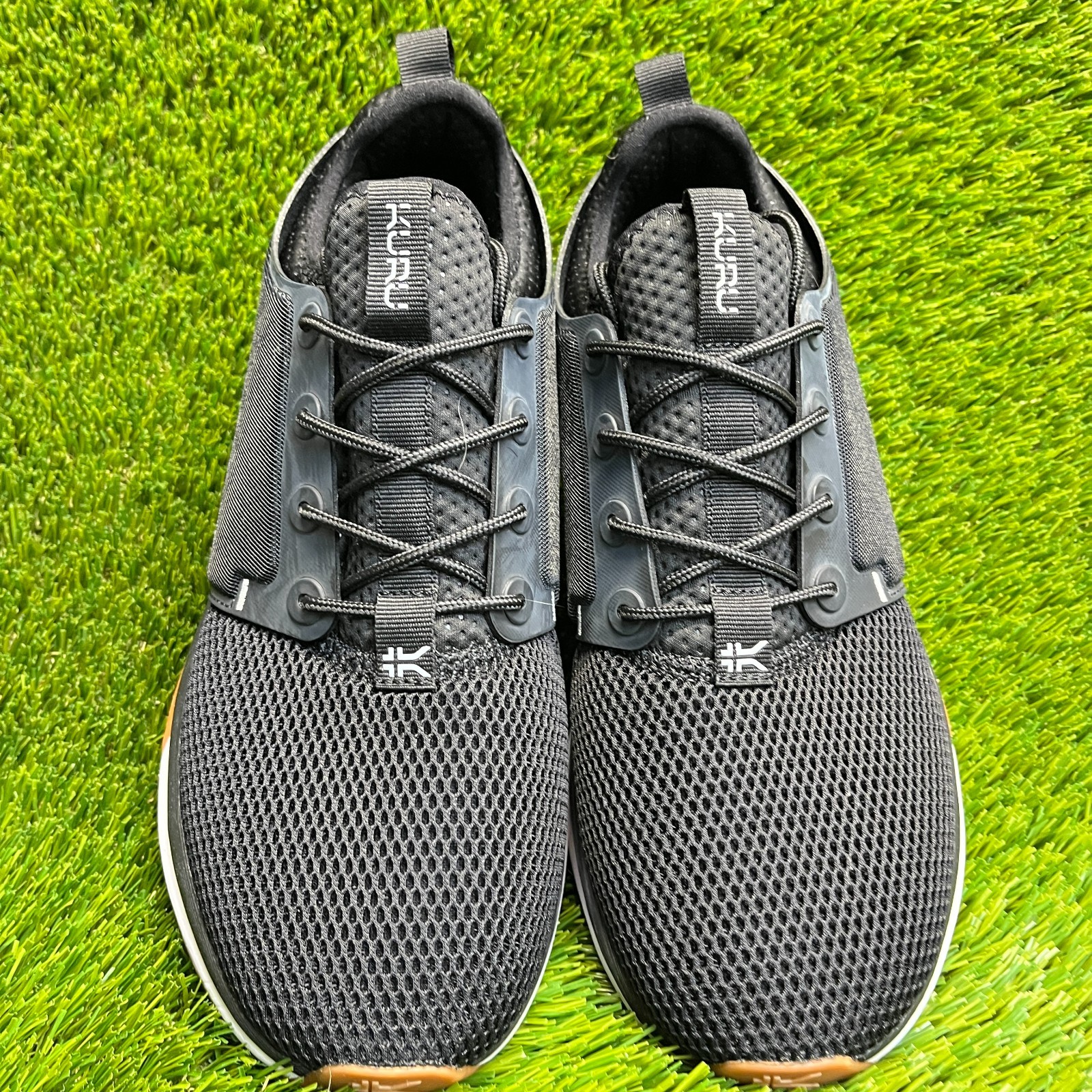 Kuru Atom Womens Size 10 Black White Athletic Running Walking Shoes Sneakers